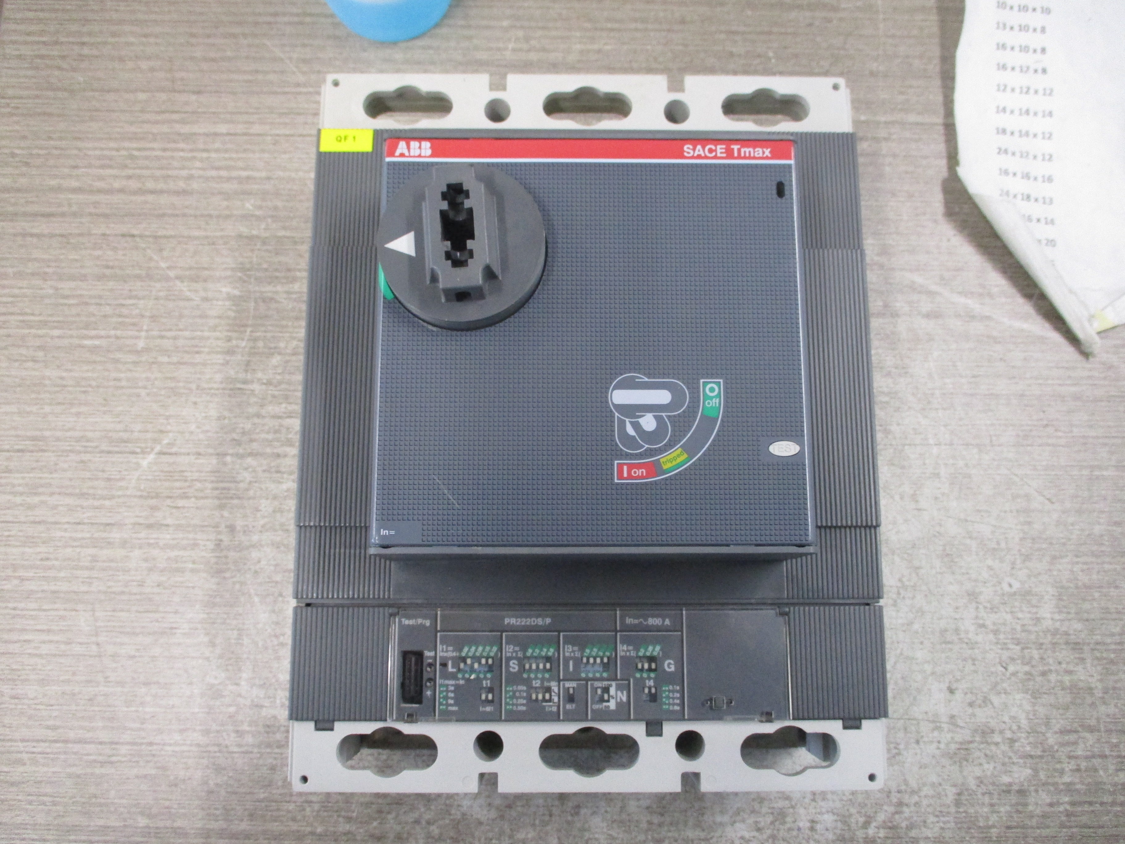 ABB SACE Tmax Breaker Disconnect T6L 800 PR222DS/P 800A 600V 3P *No Handle* Used
