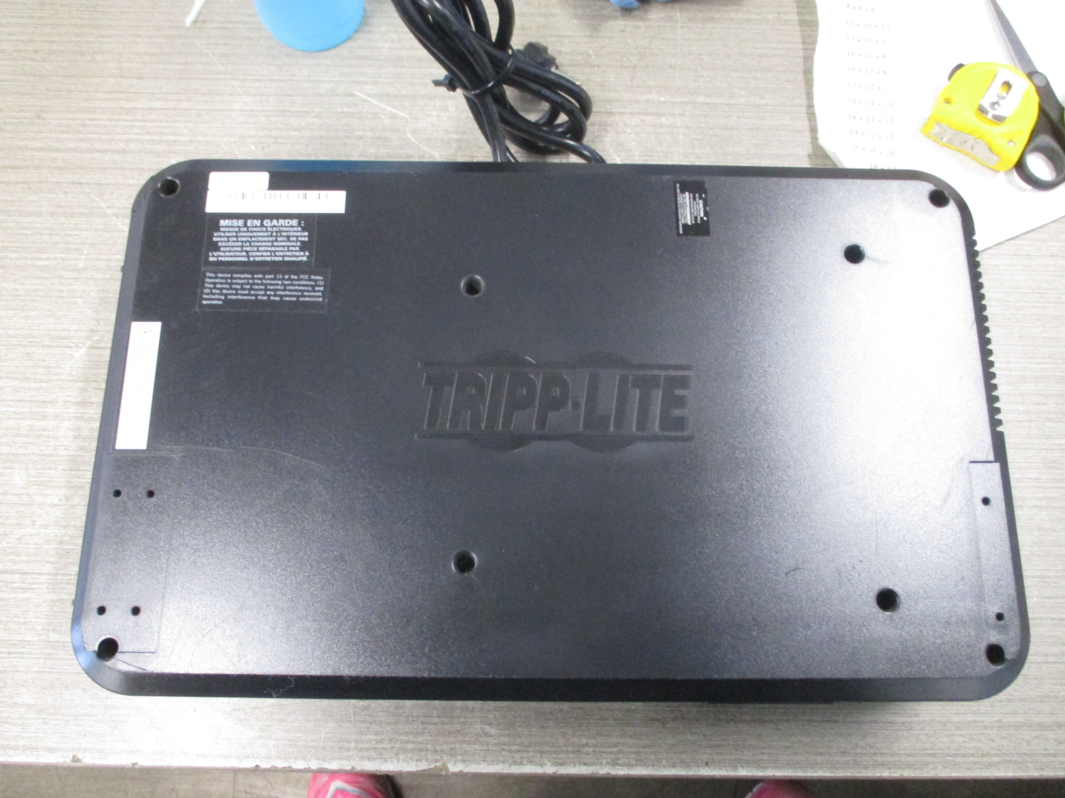 Tripp-Lite Smart UPS SMART1500LCDXL 1500VA 900W 120V 60Hz Used