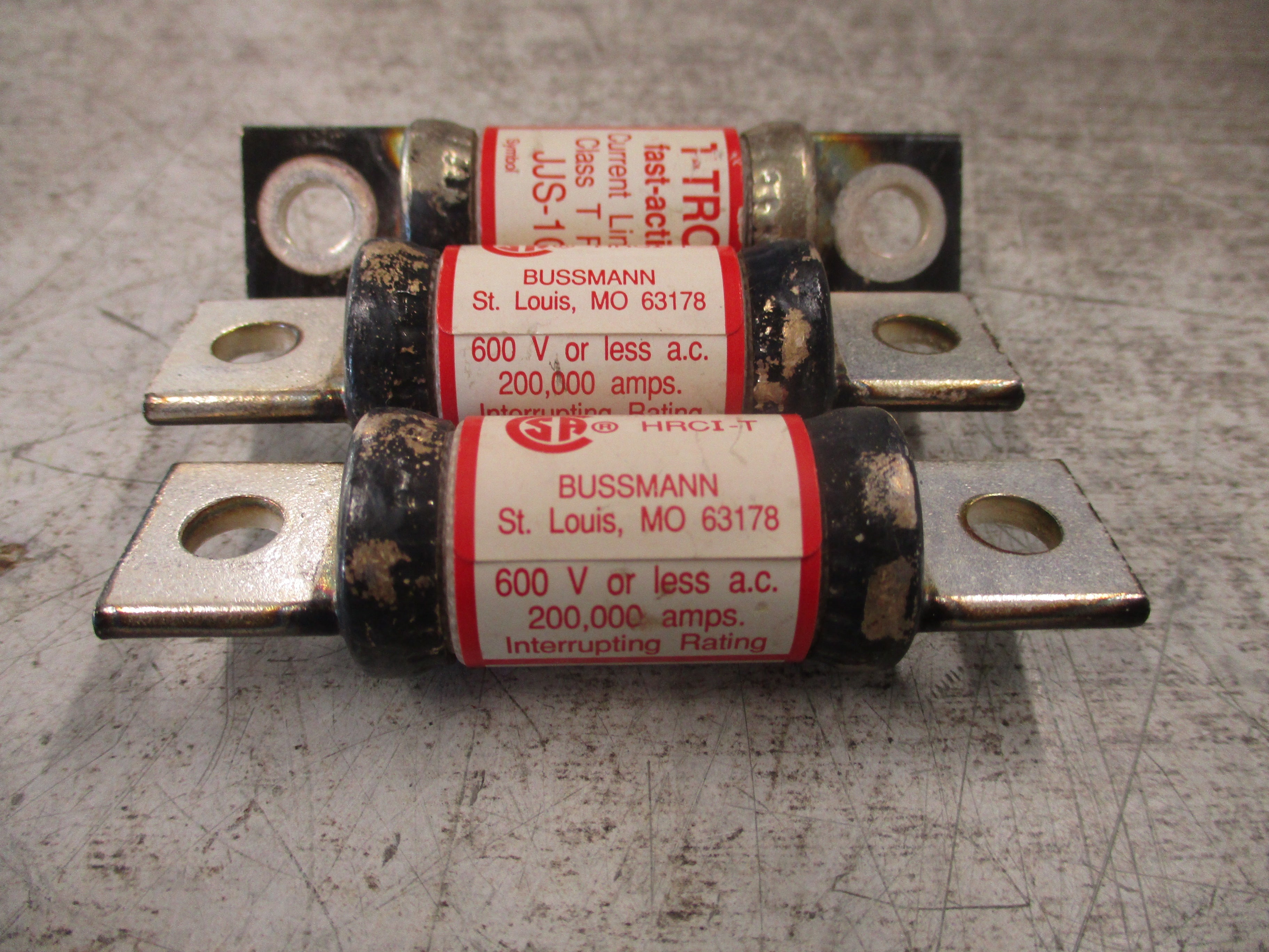 Bussmann T-Tron Fuse JJS-100 100A 600V *Lot of 3* Used