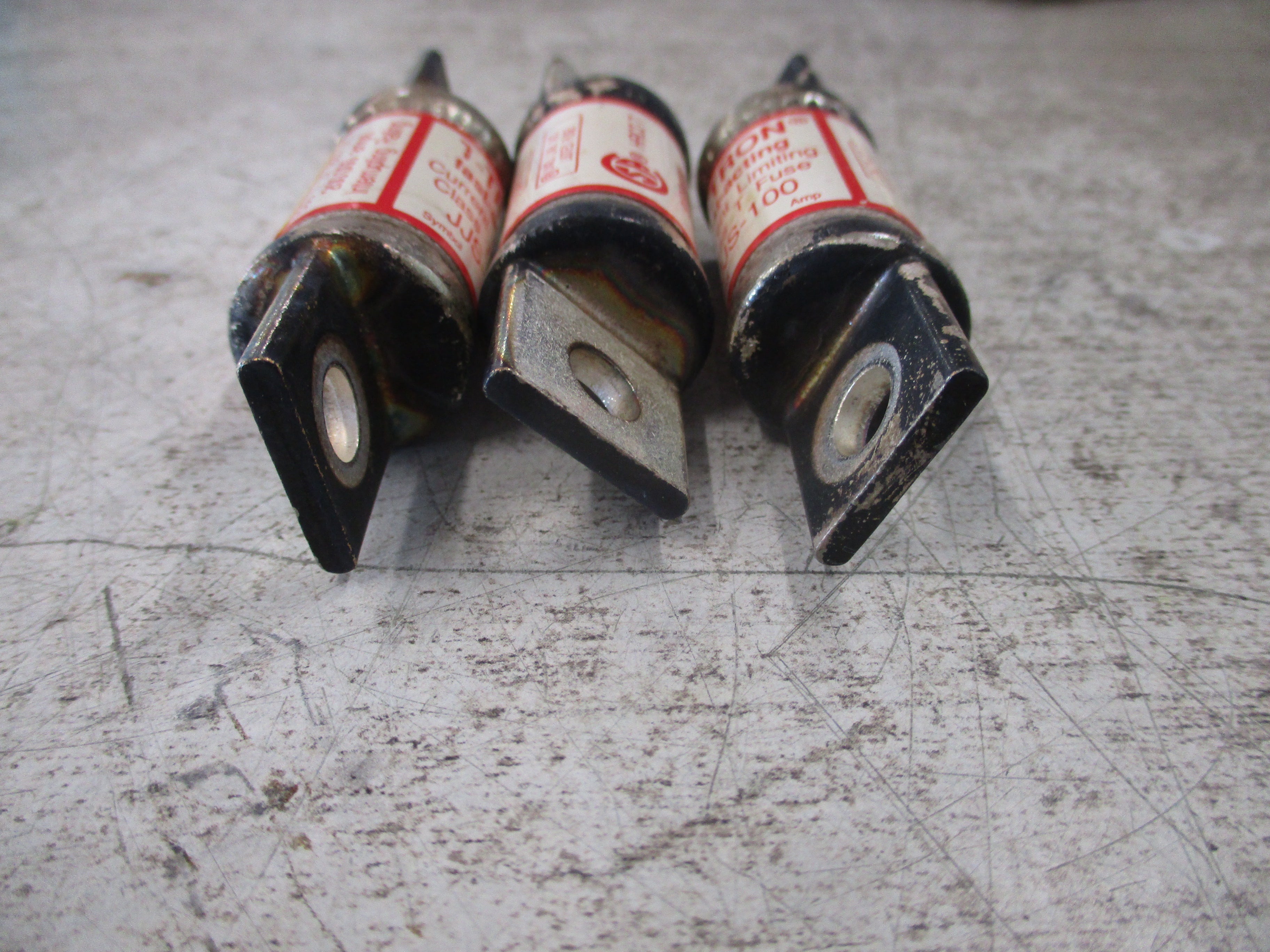 Bussmann T-Tron Fuse JJS-100 100A 600V *Lot of 3* Used