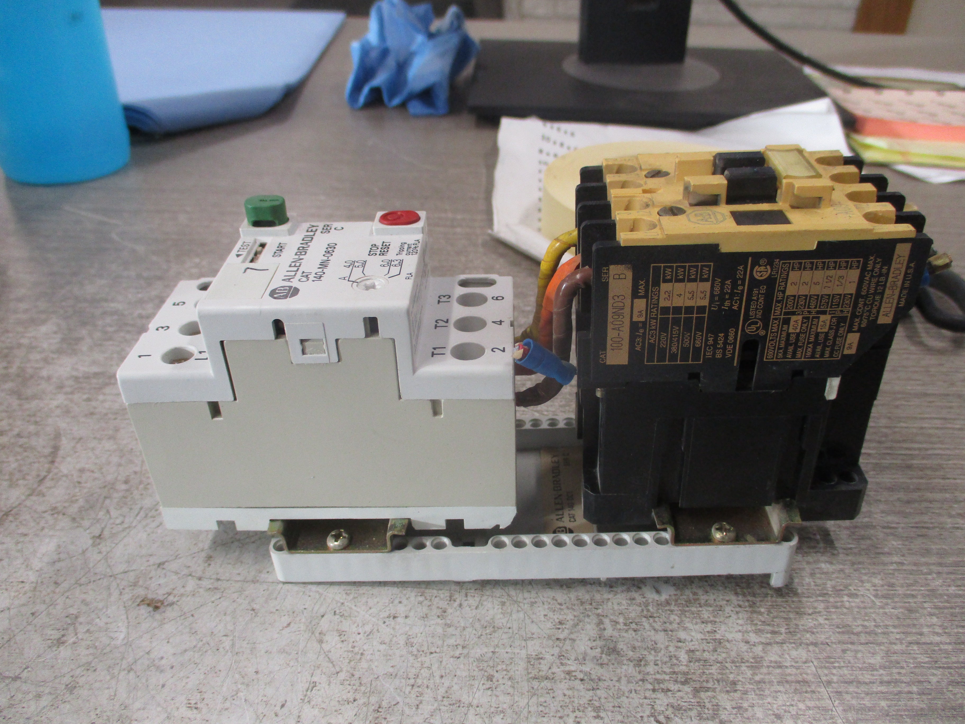 Allen-Bradley Starter 100-A09ND3/140-MN-0630 120V Coil Trip: 4.0-6.3A W/Mount