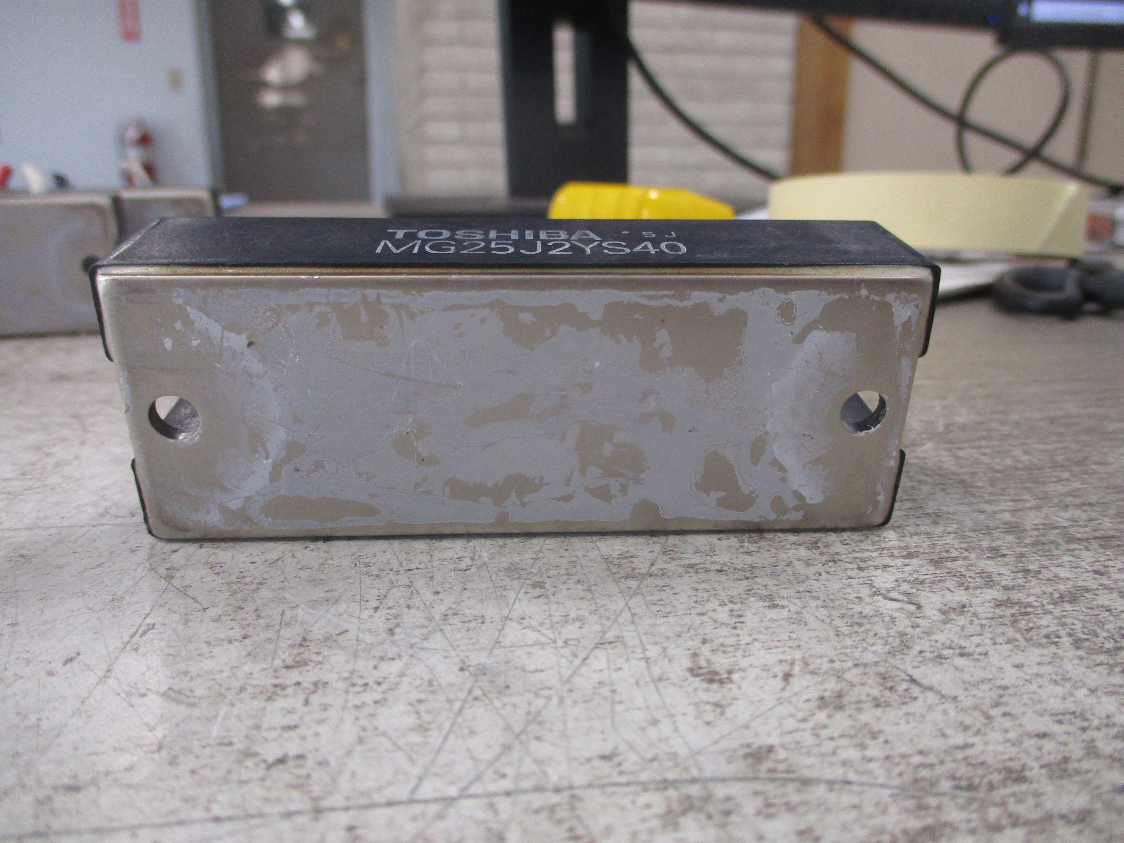 Toshiba IGBT Module MG25J2YS40 Used