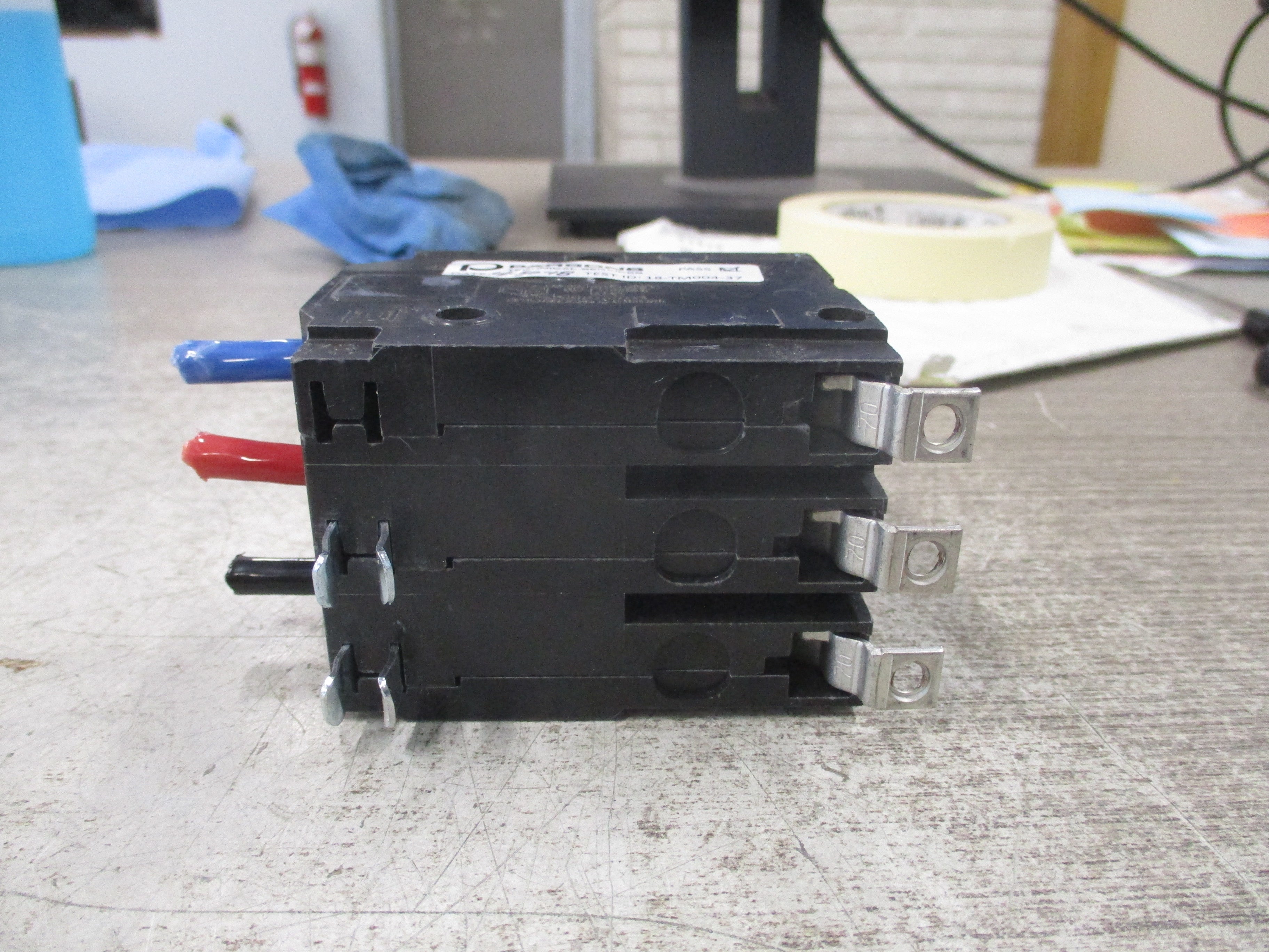 Square D Bolt-On Circuit Breaker QOB360 60A 240V 3P *No Screws* Used