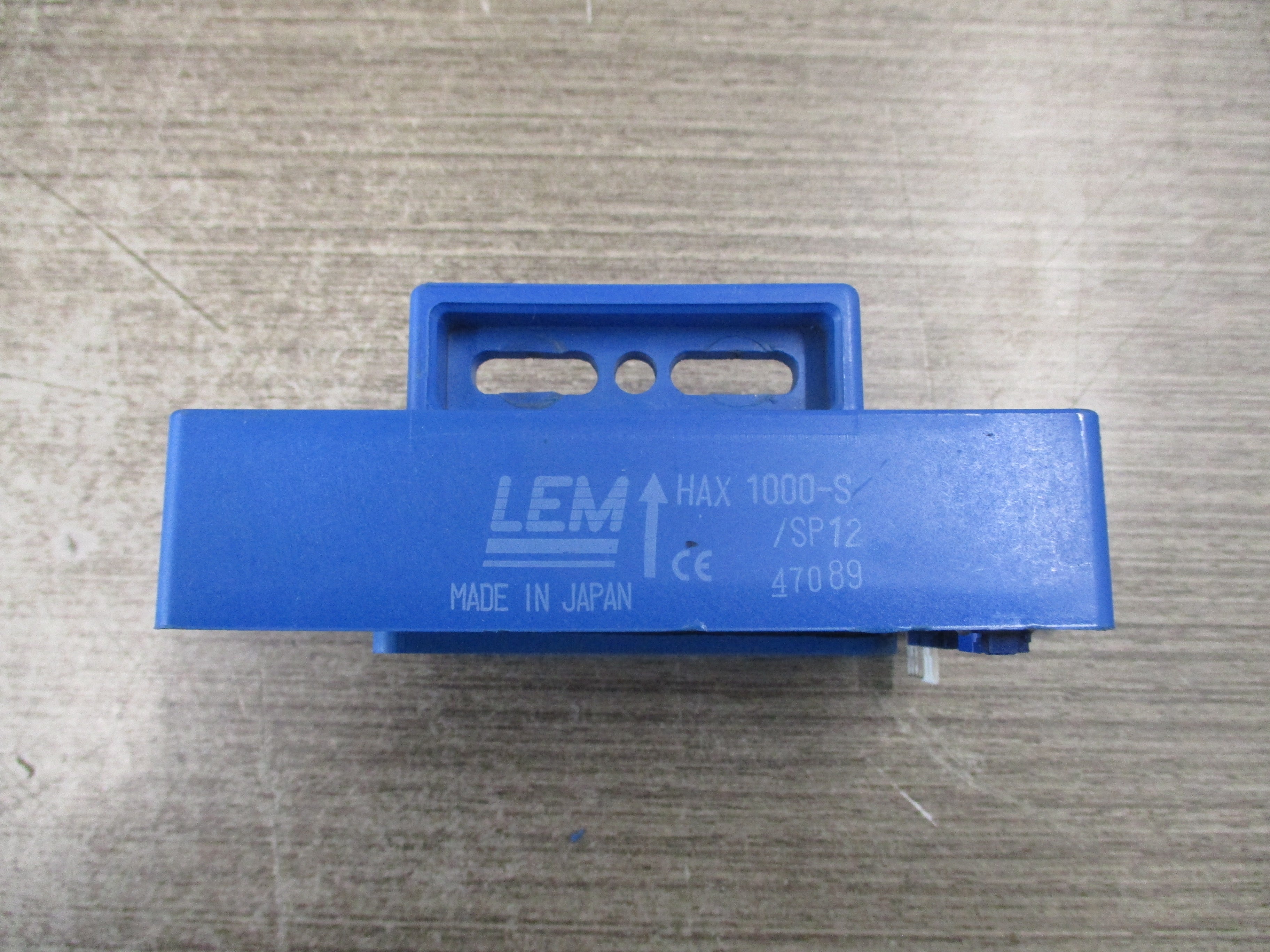 LEM Current Transducer HAX 1000-S/SP12 Used
