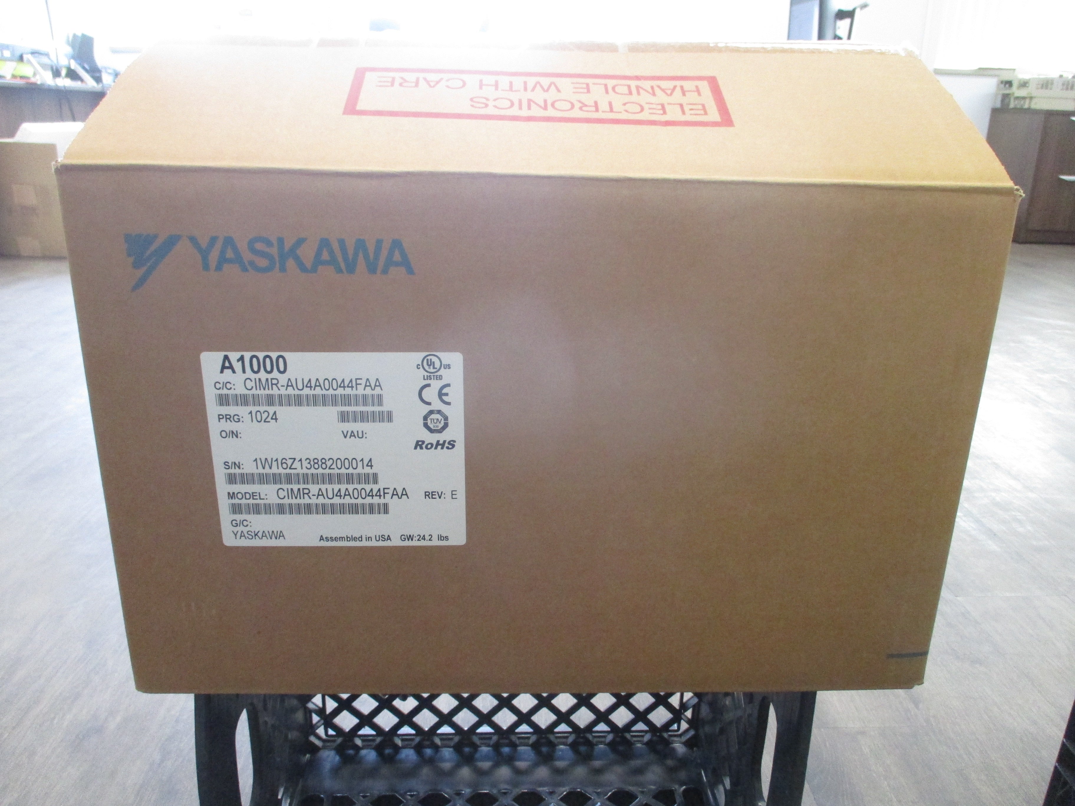 Yaskawa A1000 AC Drive CIMR-AU4A0044FAA Rev. E 30HP 3Ph Input: AC 3Ph 380-480V