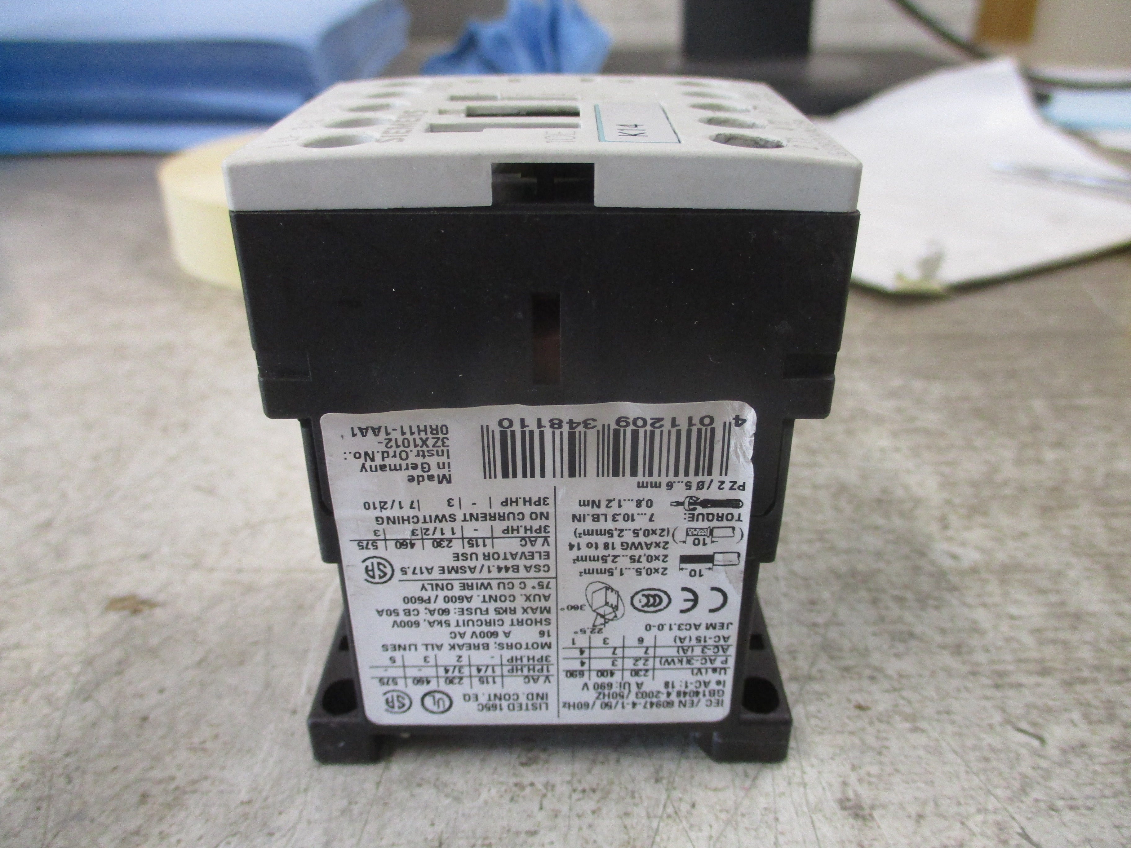 Siemens Sirius Contactor 3RT1015-1AK61 120V Coil Used