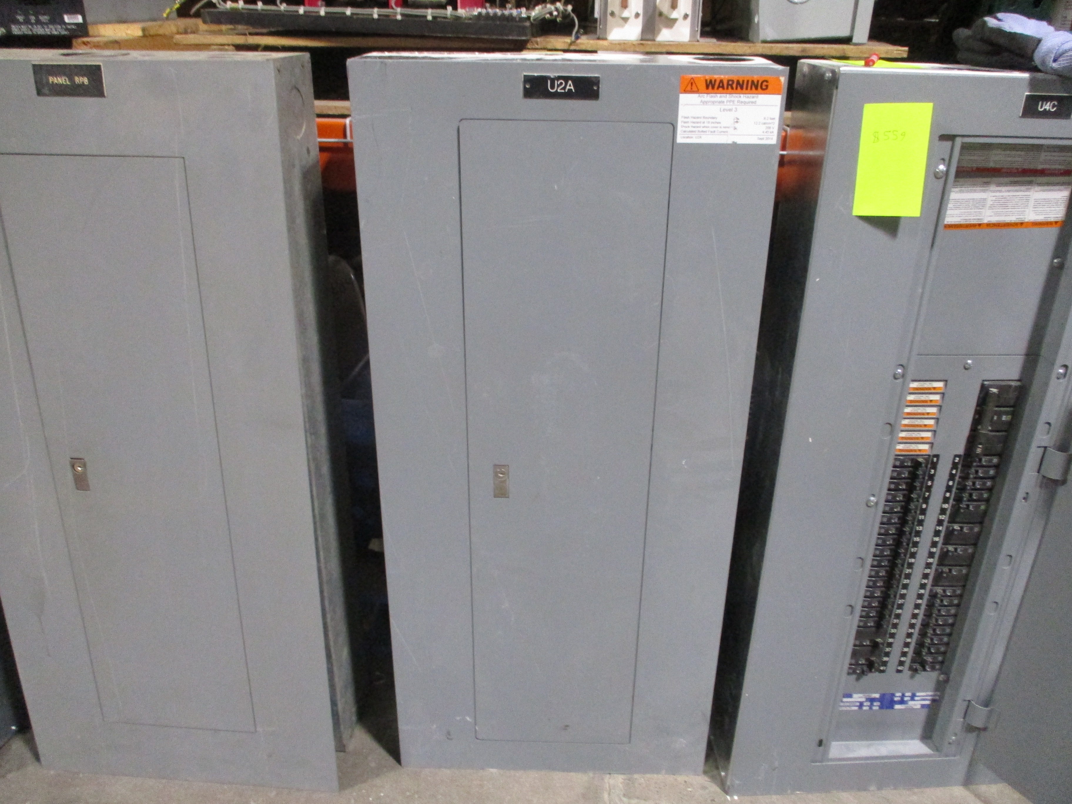 Square D Main Breaker Circuit Breaker Panel 12219851720050001 125A Main 125A Max