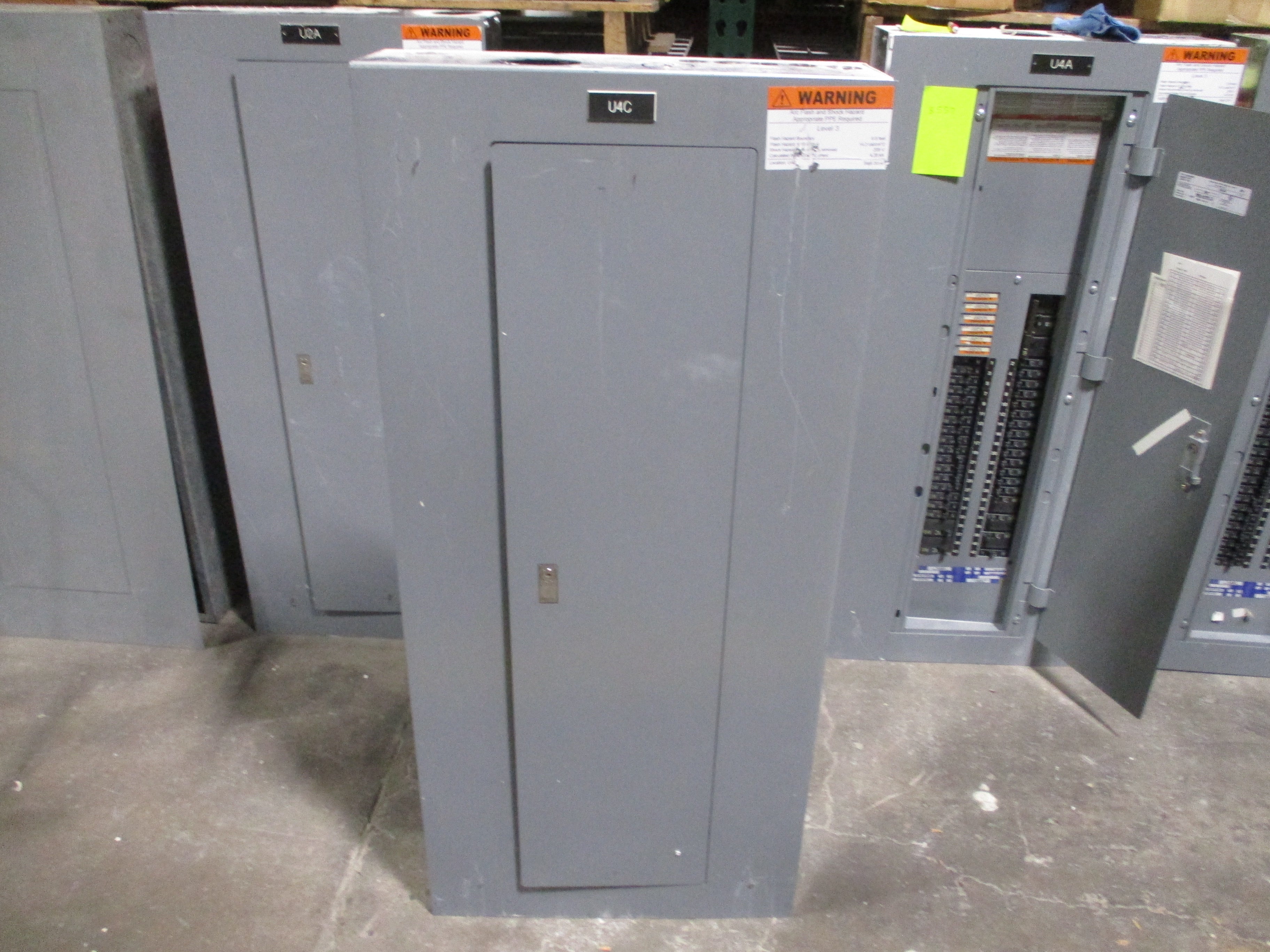 Square D Main Breaker Circuit Breaker Panel 12219851720080001 125A Main 125A Max