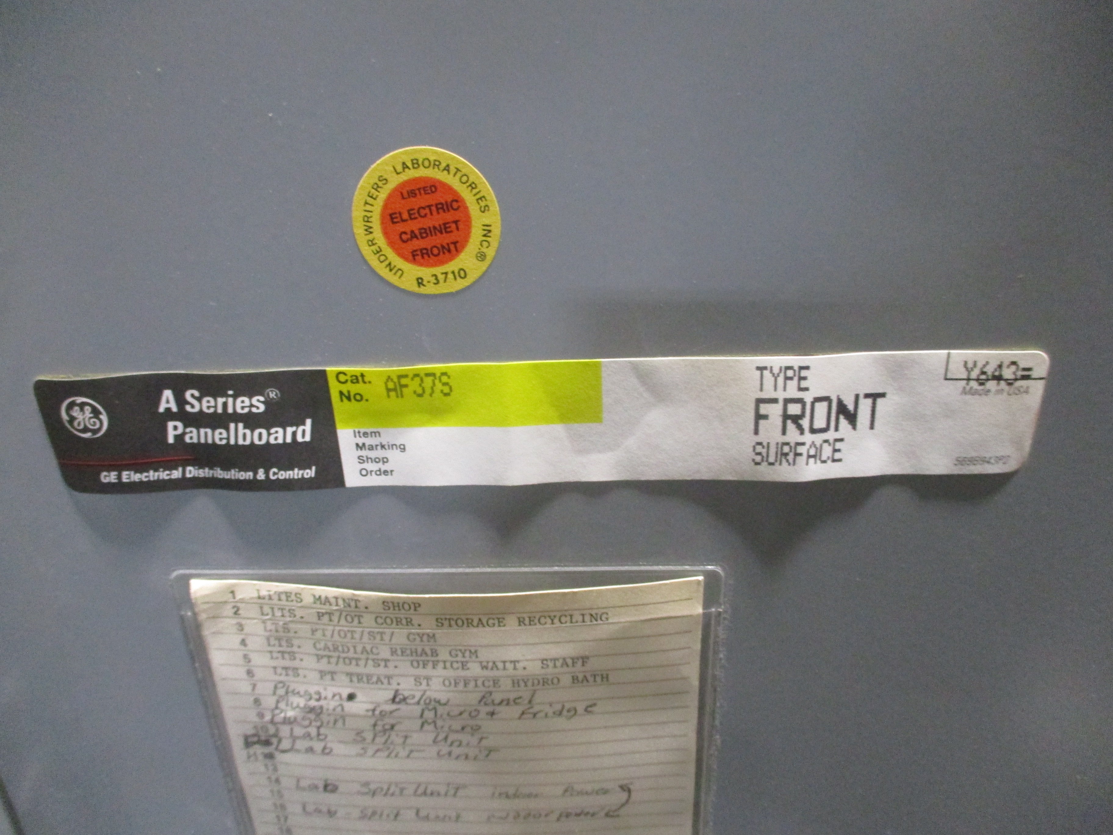 GE Main Lug Circuit Breaker Panel AF37S  208Y/120V 125A Max 3Ph 4W 30-Circuit