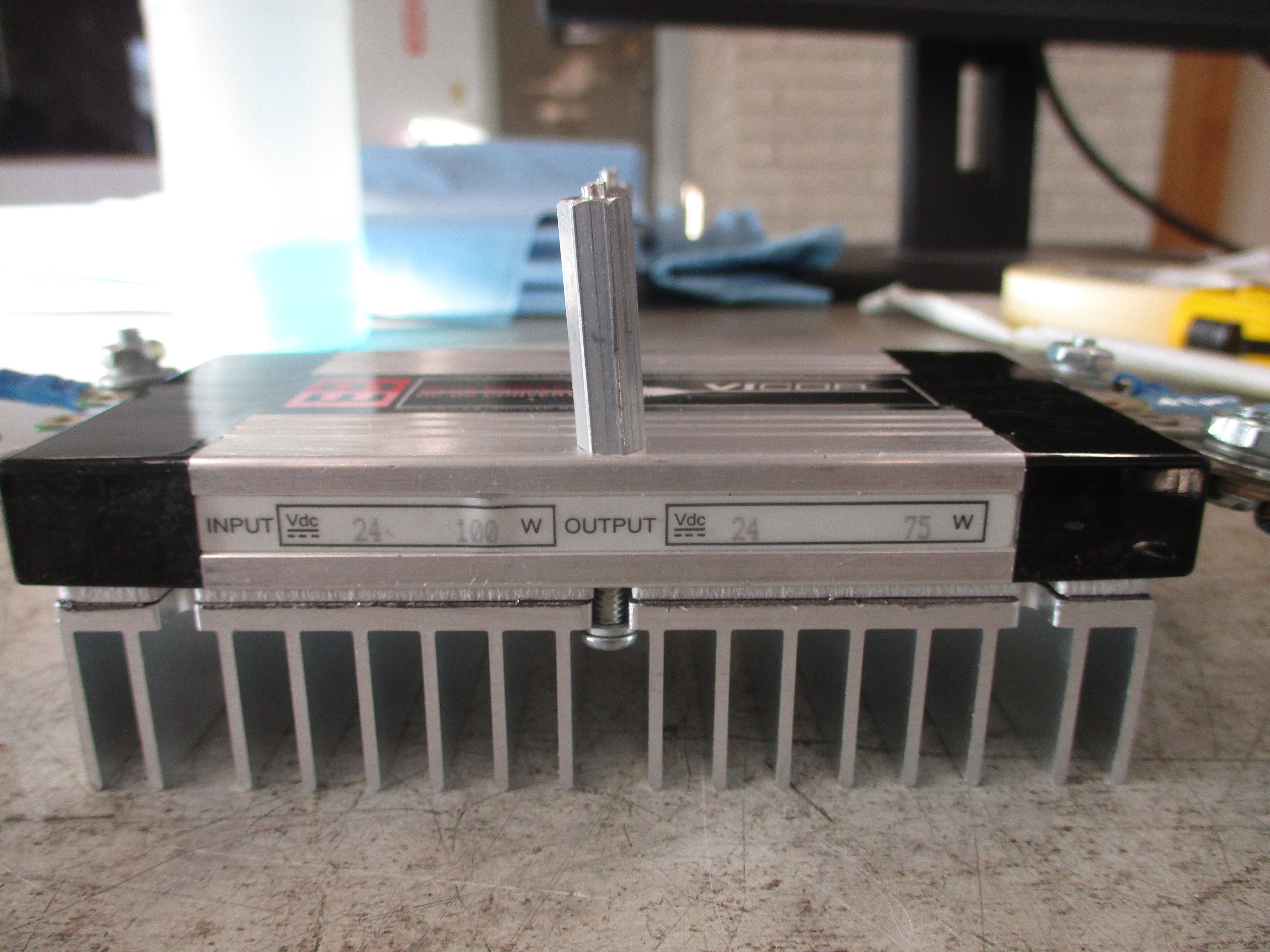 Vicor Mega Module DC-DC Converter VI-LW3-CX Input: 24VDC 100W Output: 24VDC 75W