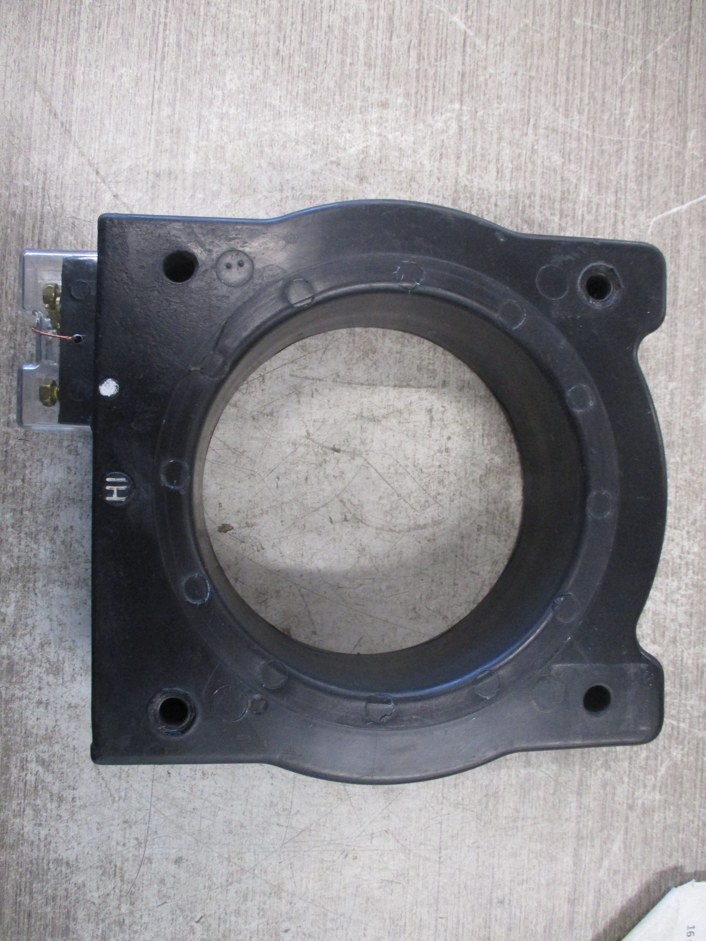ABB Type CLC Current Transformer 7524A59G04 Ratio 1500:5A 600V 60Hz 10KV BIL