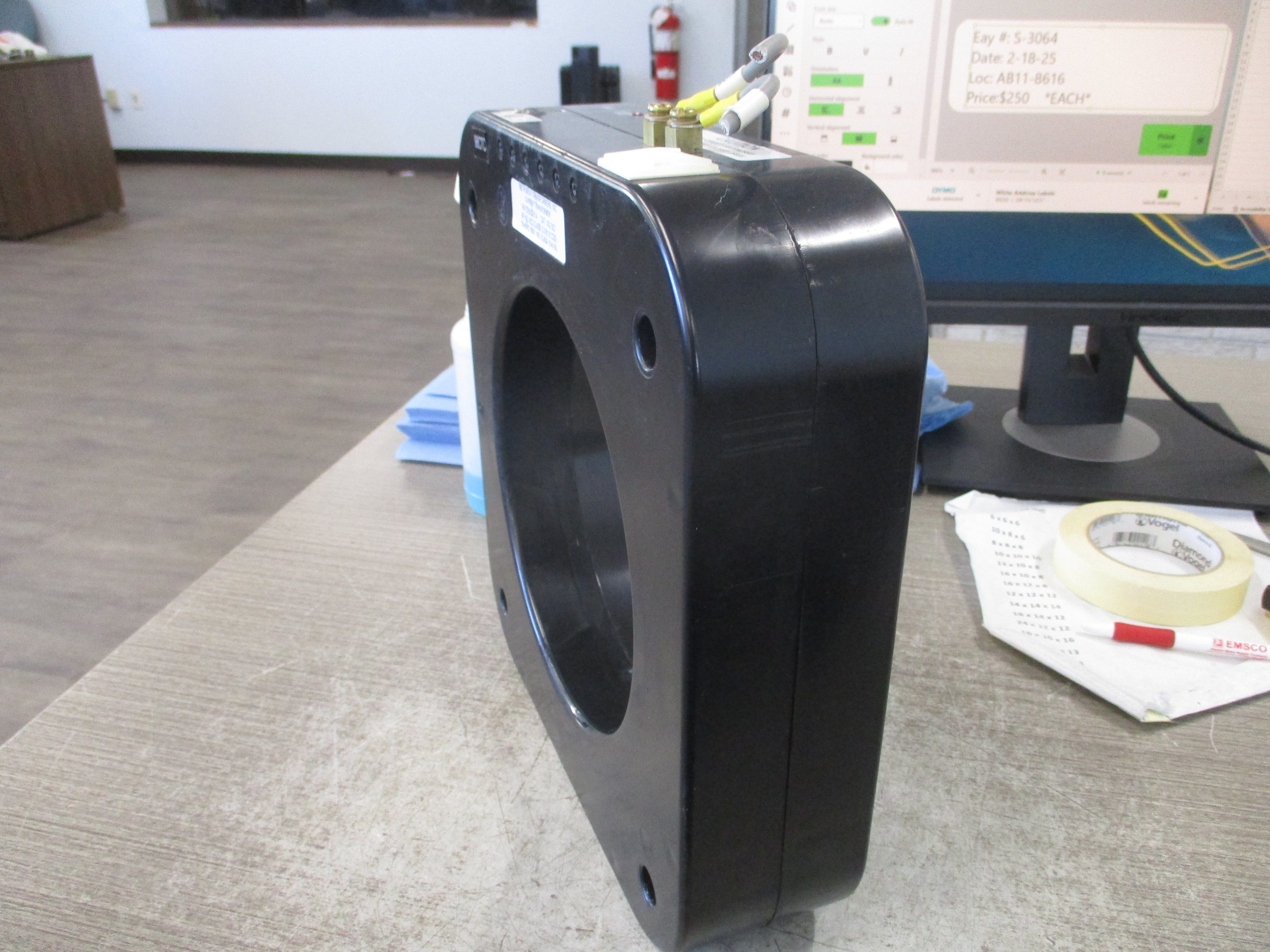 Instrument Transformers Current Transformer 142-302 Ratio 3000:5A 600V 50-400Hz