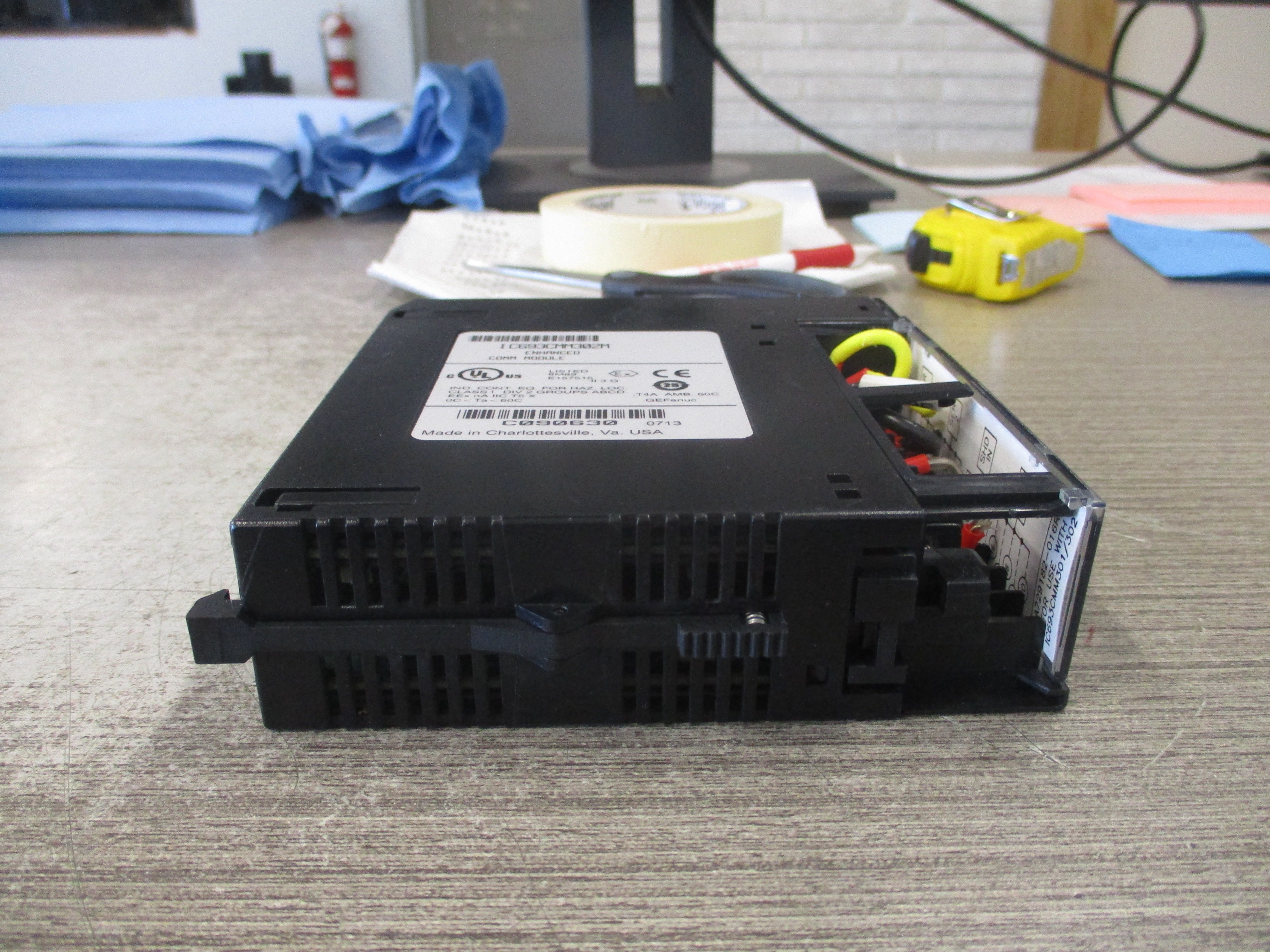 GE Fanuc Enhanced Comm. Module IC693CMM302M Used