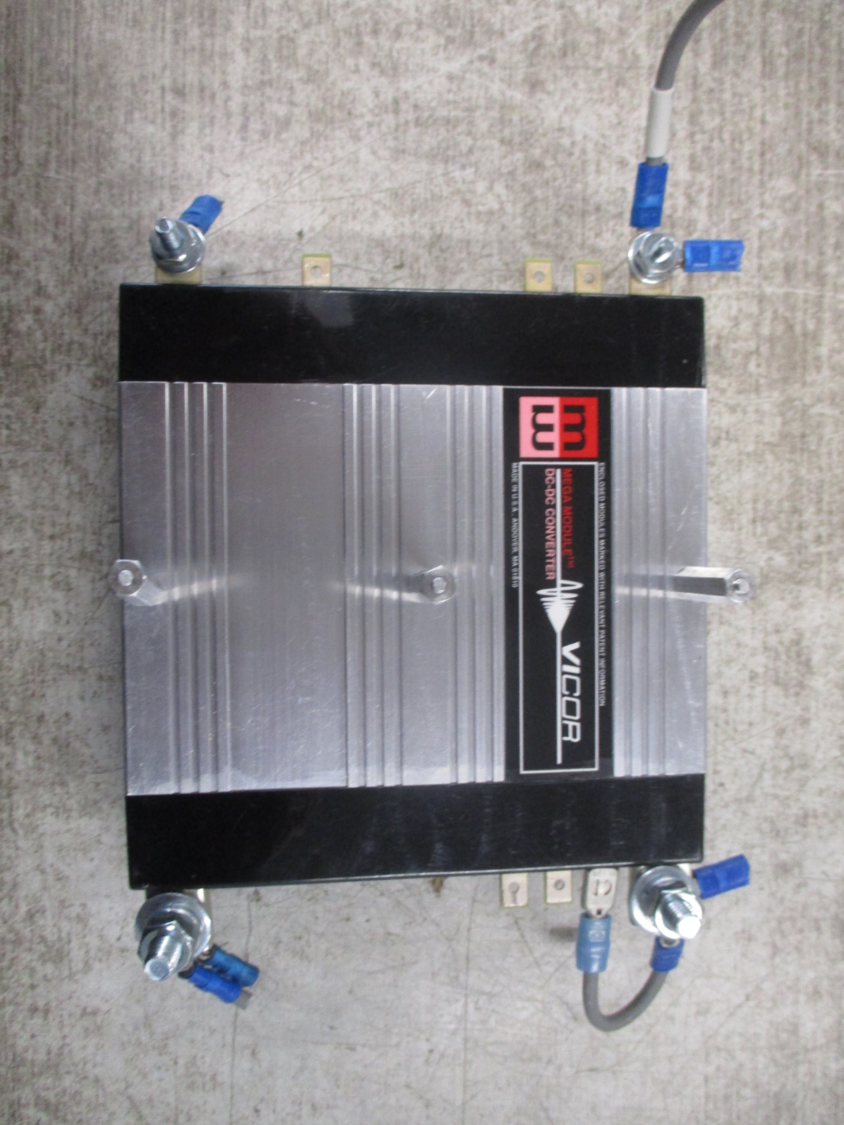 Vicor Mega Module DC-DC Converter VI-M13-CS Input: 24VDC 400W Output: 24VDC 300W