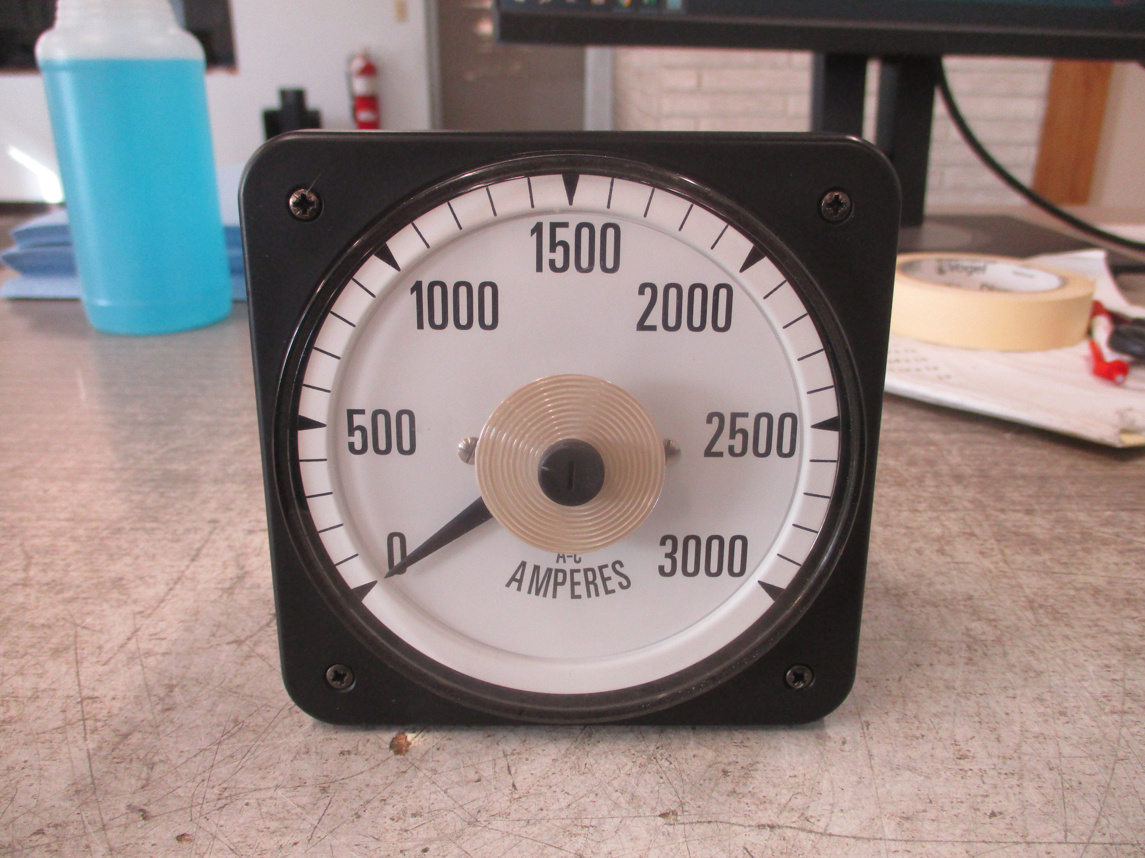 Crompton AC Ammeter 077-05FA-LSUA-C6-SN Range: 0-3000A Used