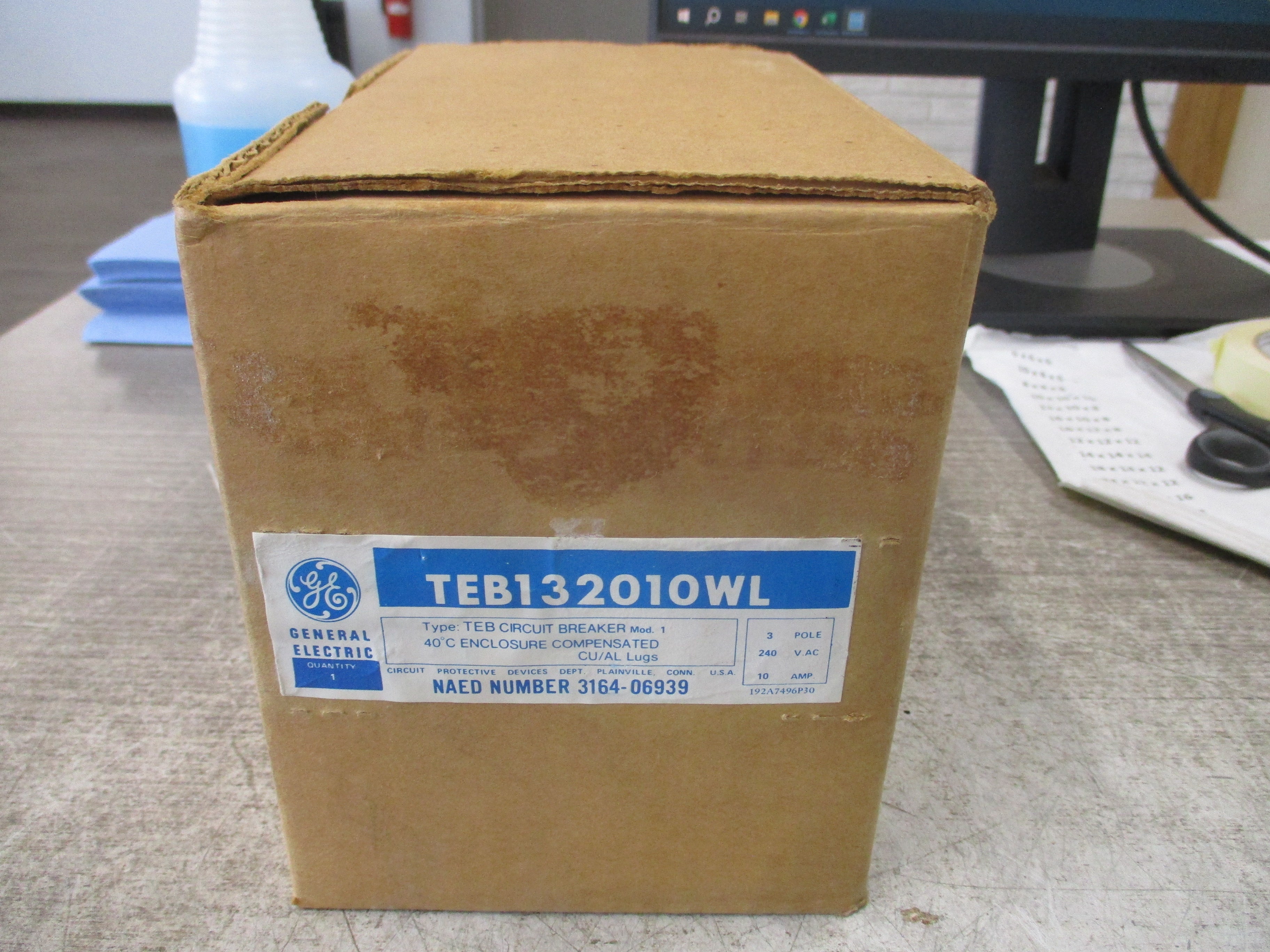 GE Circuit Breaker TEB132010WL 10A 240V 3P New Surplus