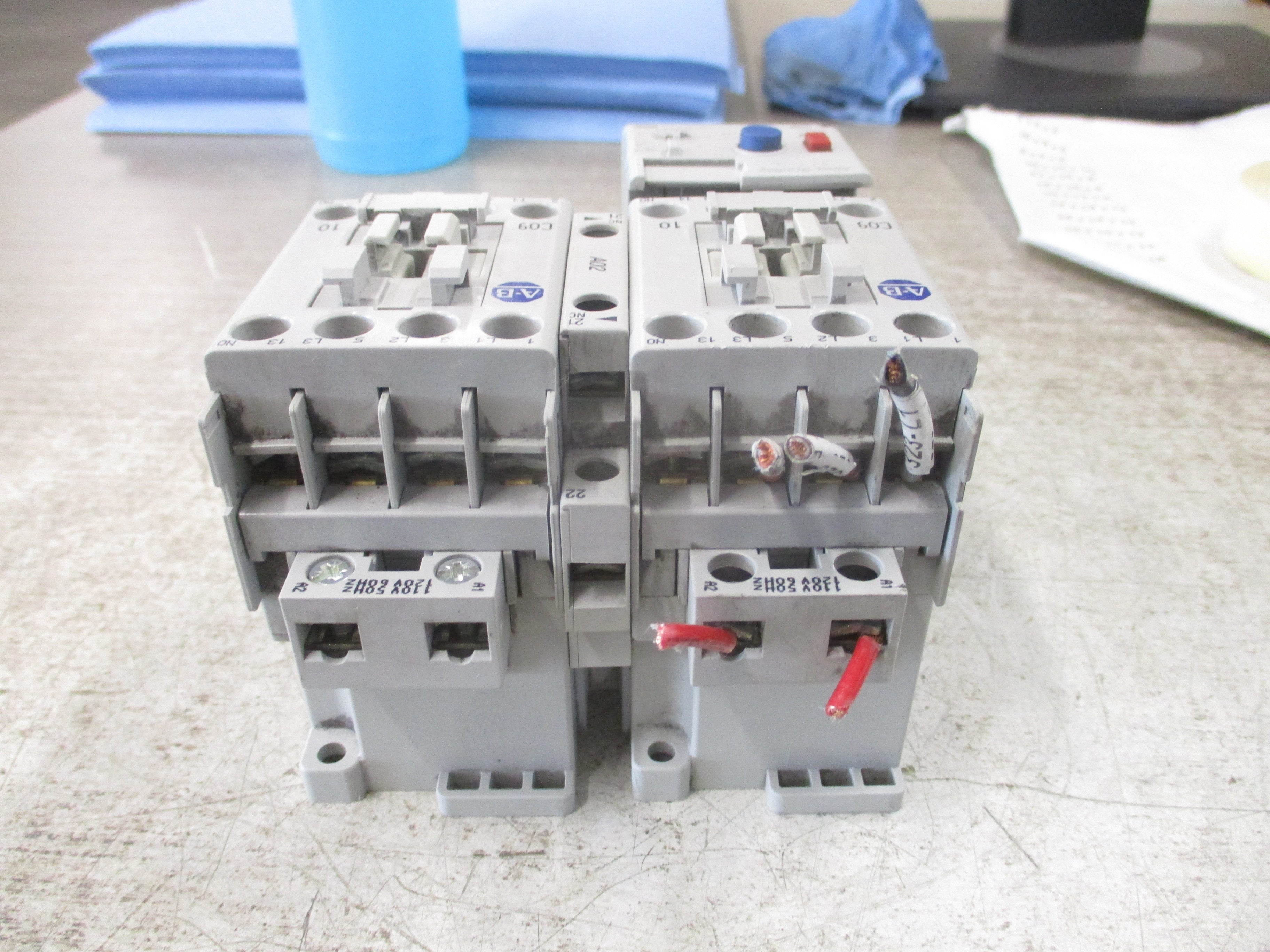 Allen-Bradley Reversing Starter 104-C09D22 Ser. B 120V Coil Trip: 3.2-16A Used