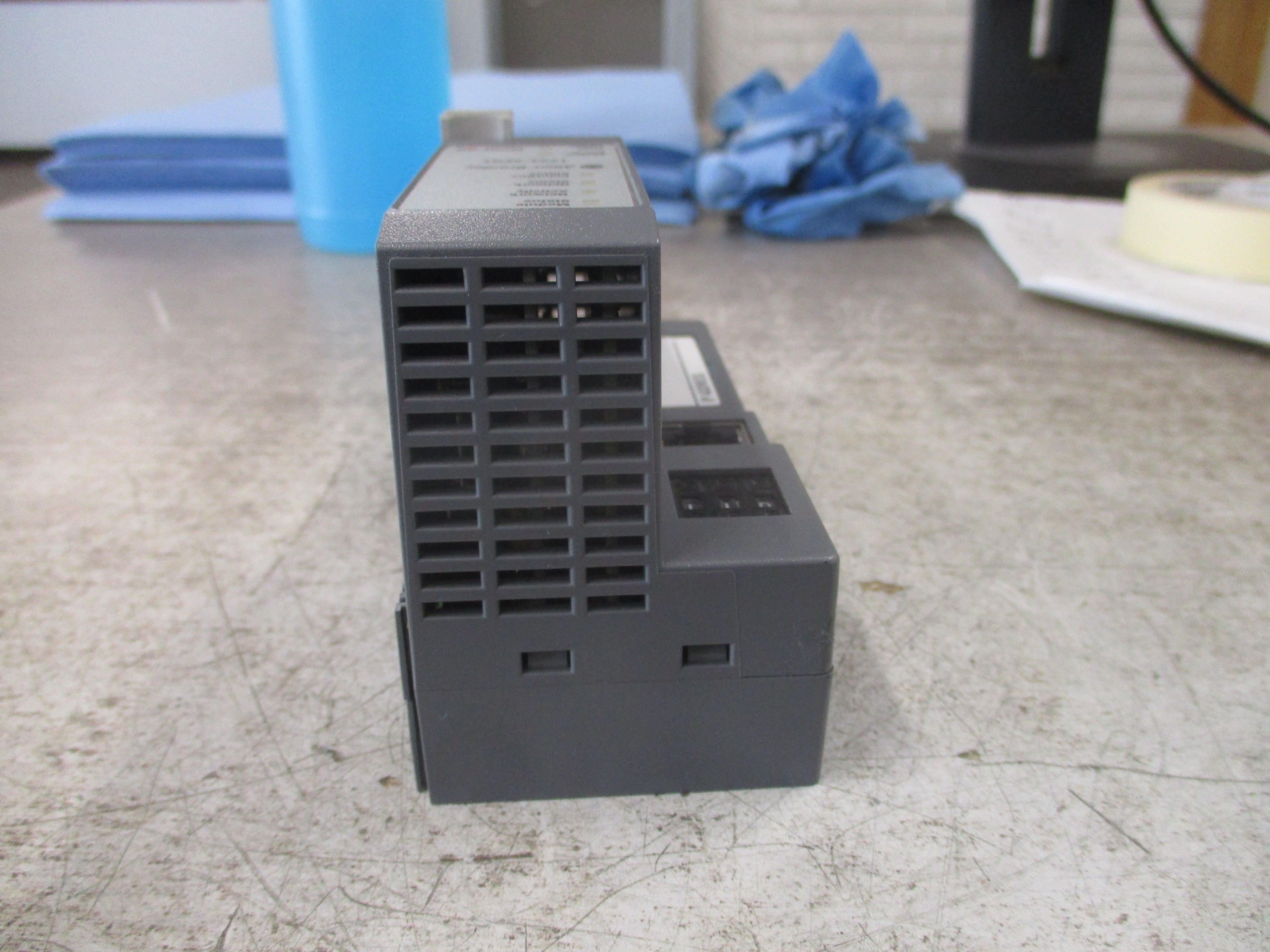 Allen-Bradley EtherNet/IP Ethernet Adapter 1734-AENT Ser. A F/W: 3.011 Used