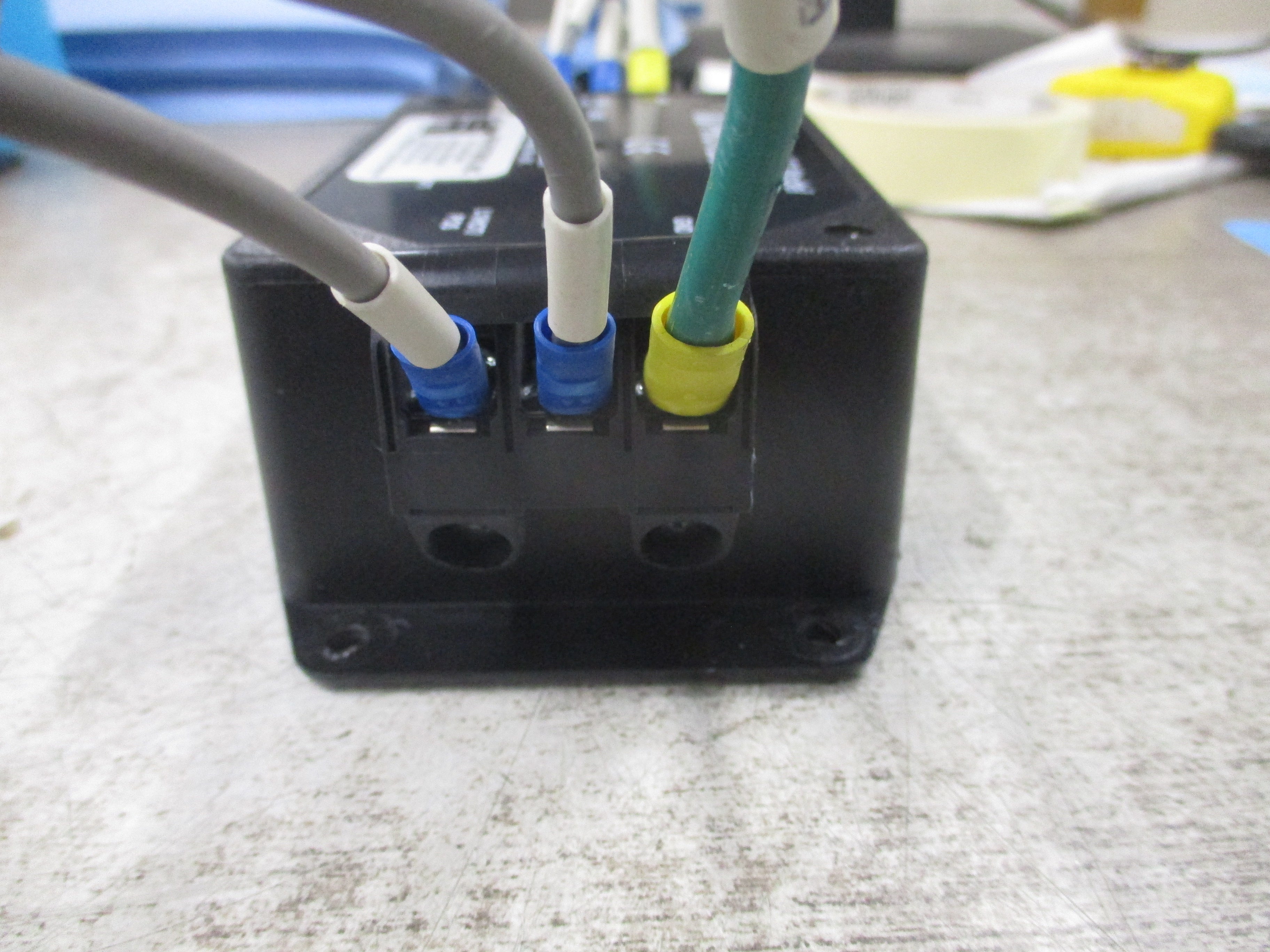 Innovative Technology Surge Suppressor HT-24-30A Style #:415-1000 Used