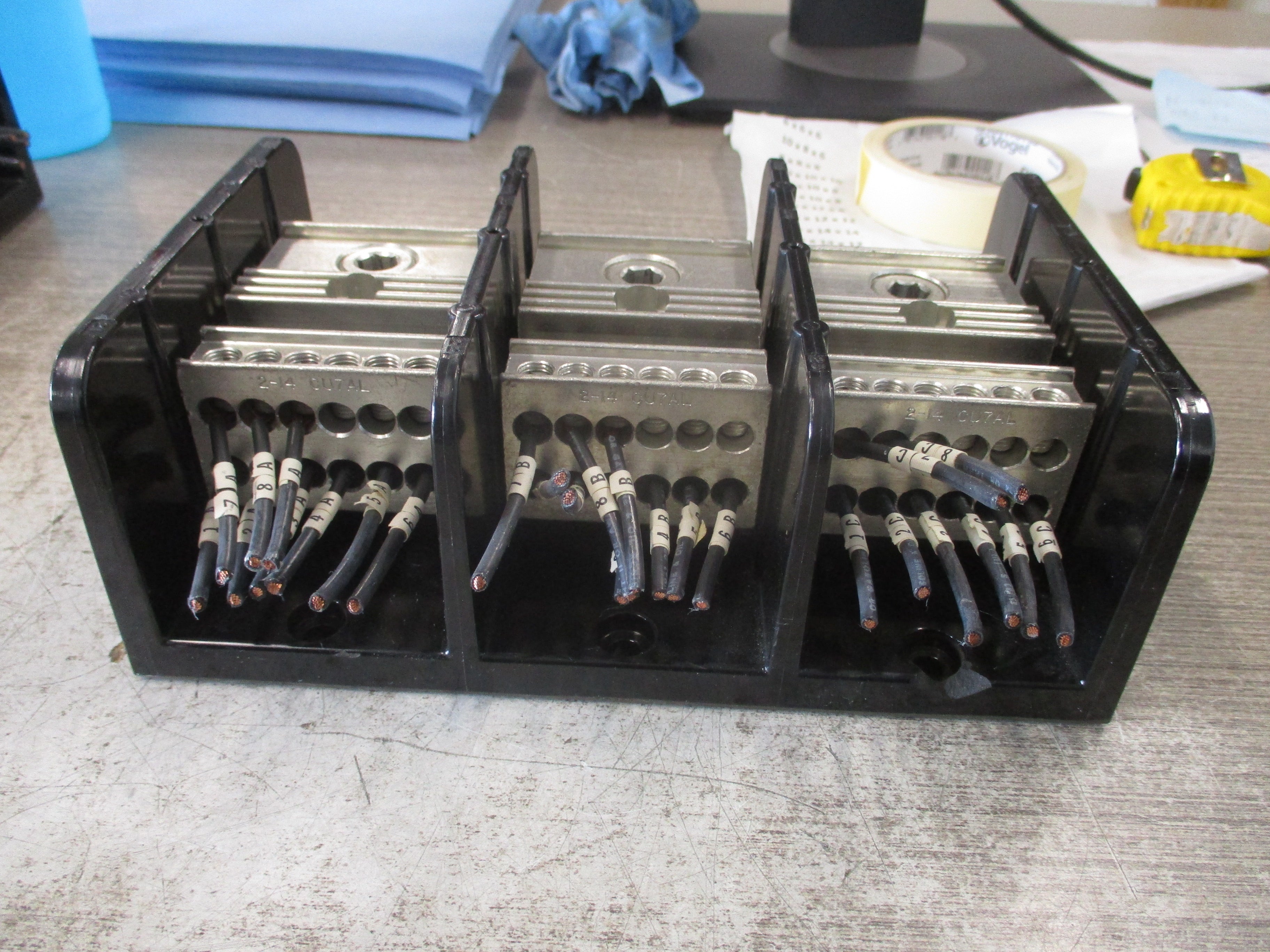 Square D Terminal Block 9080 LBA365112 380A 600V 3P Line (1): #4-500MCM