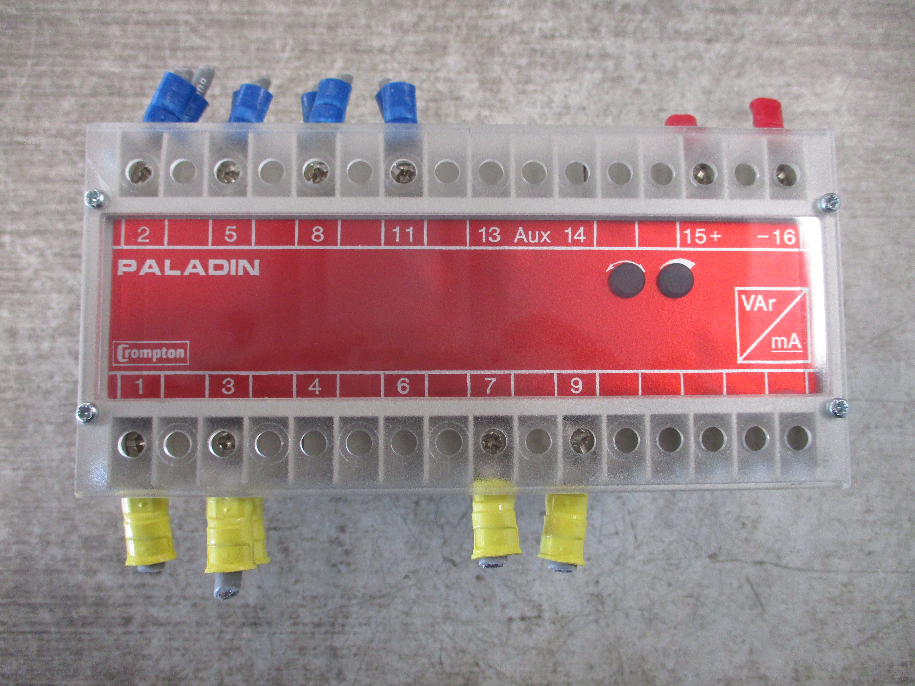 Crompton Paladin Transducer 256-TXMU-QQFA-C6-SS Input: 120V 5A Output: 0/1mA