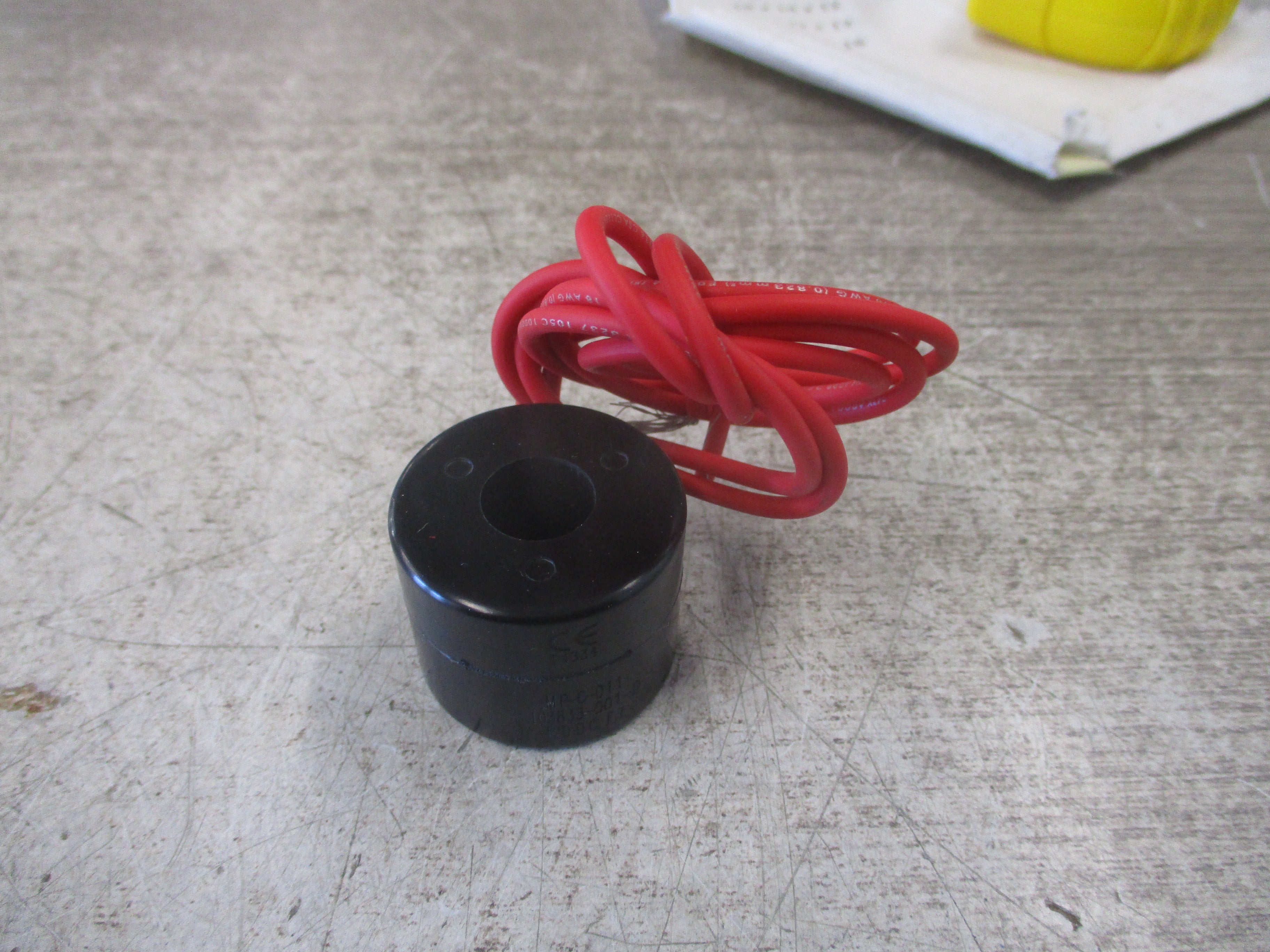 Asco Solenoid Coil 103833-001-D* 120VDC New Surplus