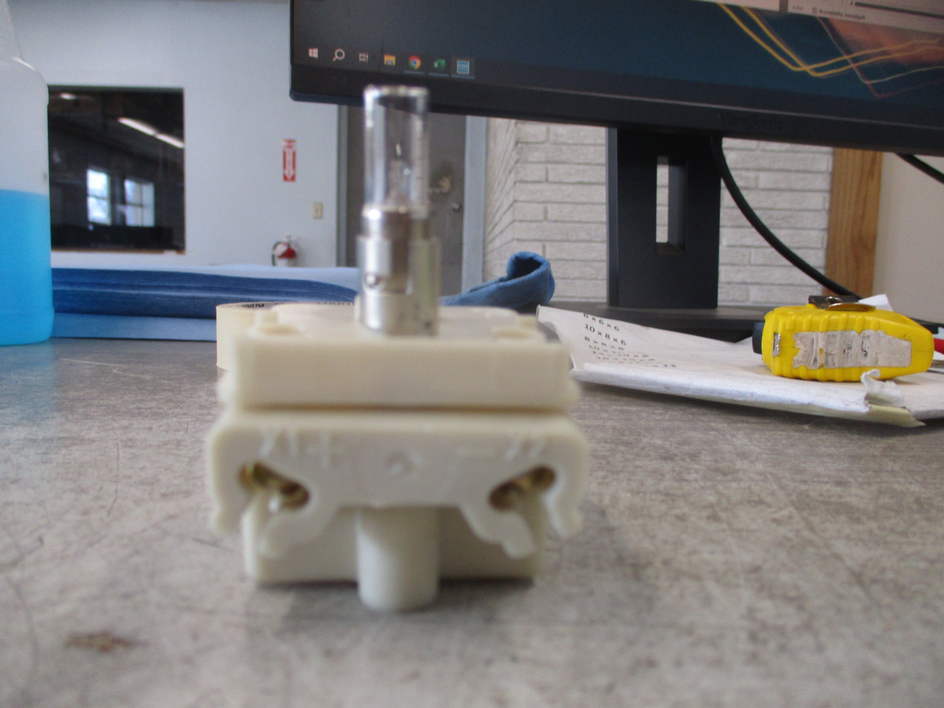 Square D Fingersafe Light Module 9001KM38 Ser. H New Surplus