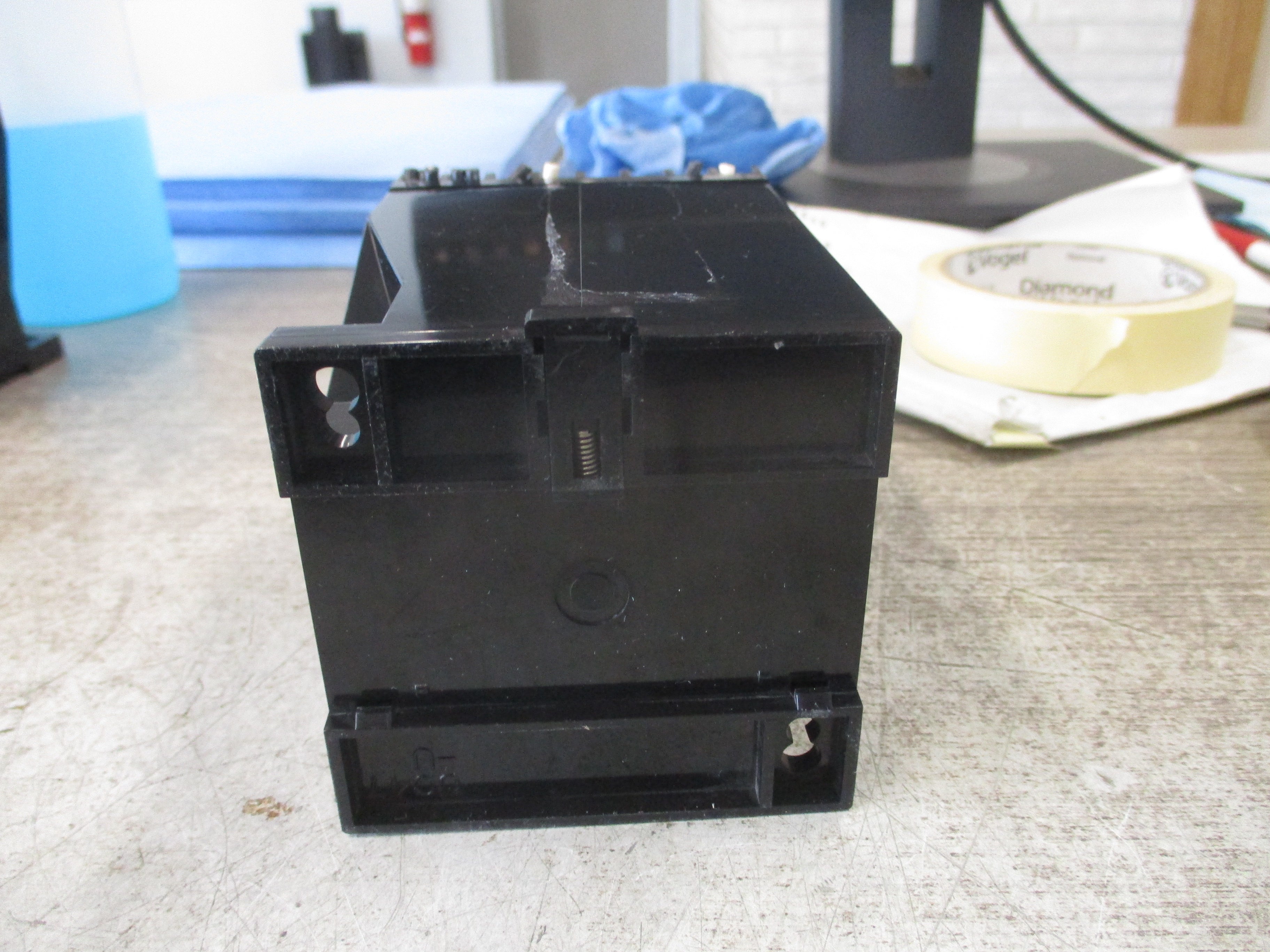 M-System Co. LTD L-Unit Transducer L2CE-54-R Input: 0-5A AC Output: 0-10VDC