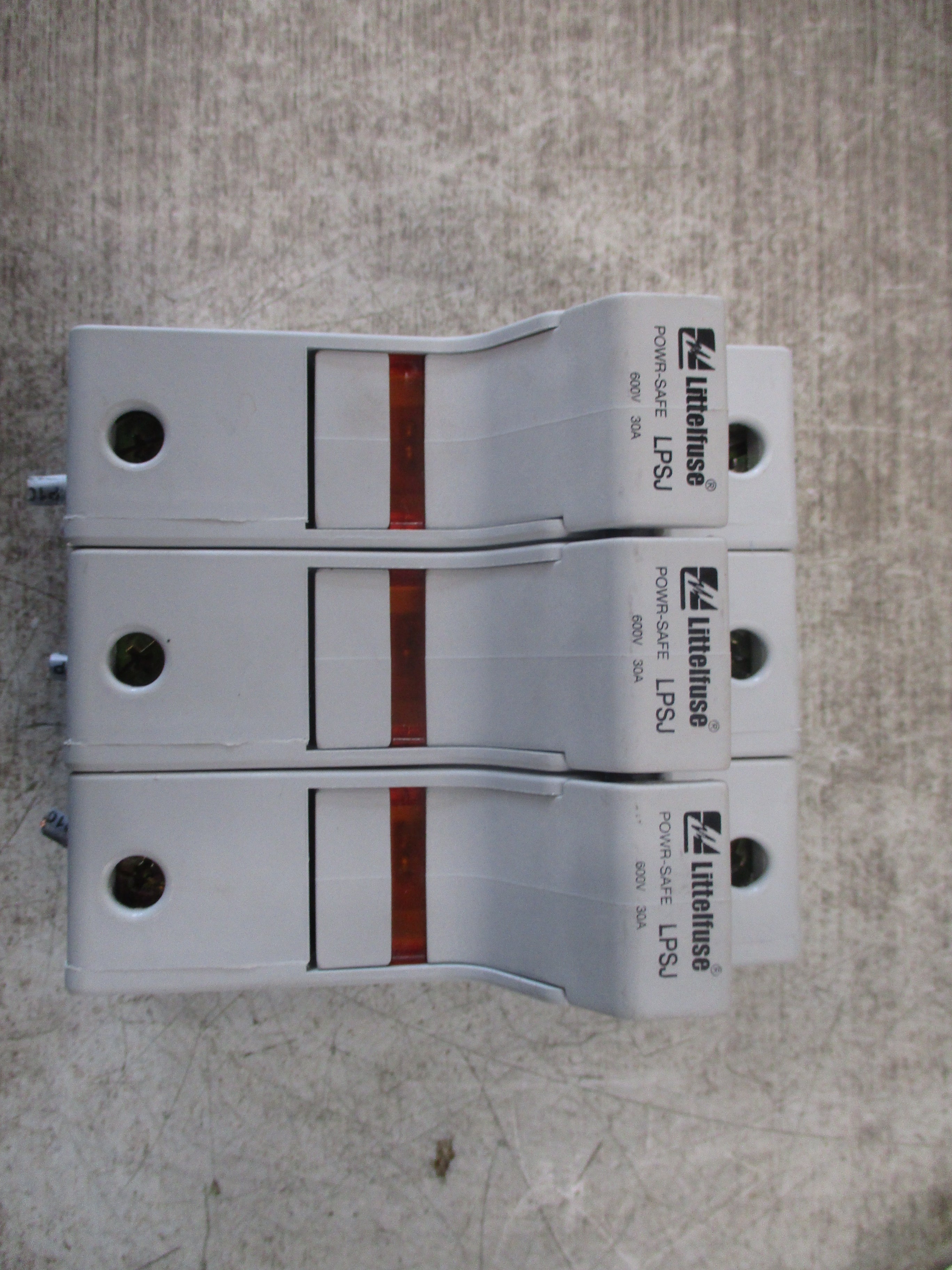 Littelfuse Powr-Safe Fuseholder LPSJ30-3ID 30A 600V 3P Used
