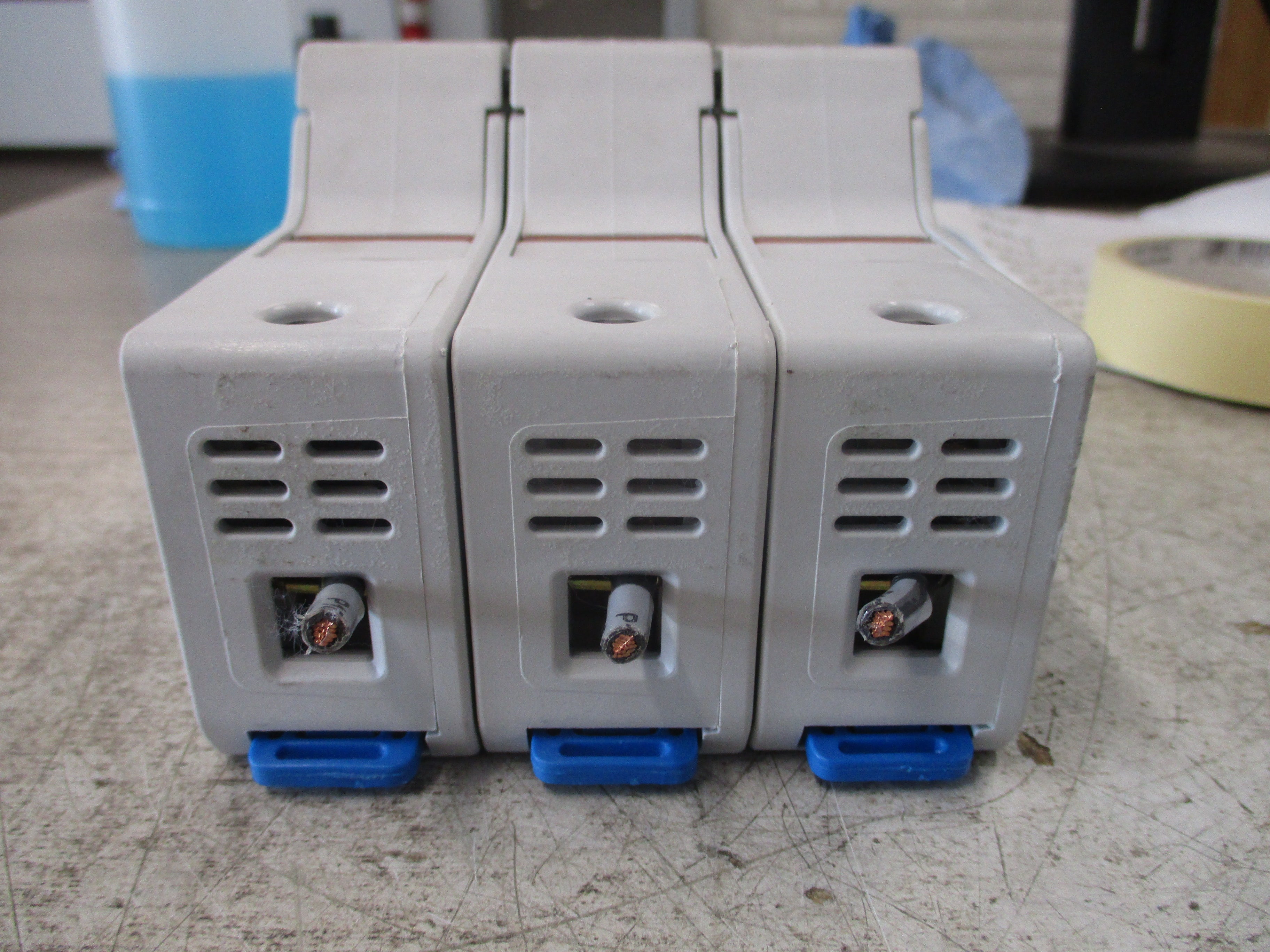 Littelfuse Powr-Safe Fuseholder LPSJ30-3ID 30A 600V 3P Used