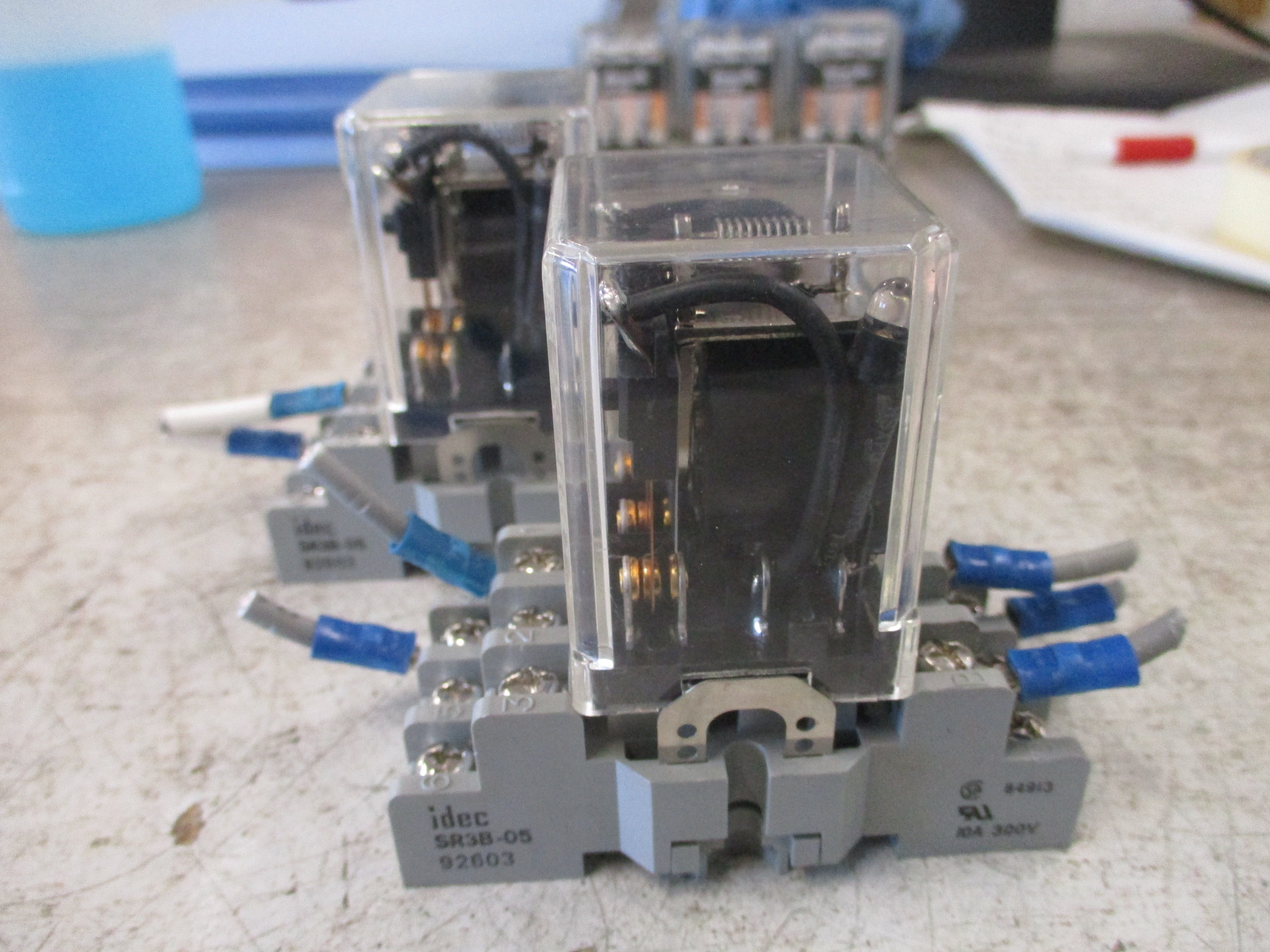 Magnecraft Struthers-Dunn Relay A283XCXCL 24VDC Coil W/Base *Lot of 2* Used