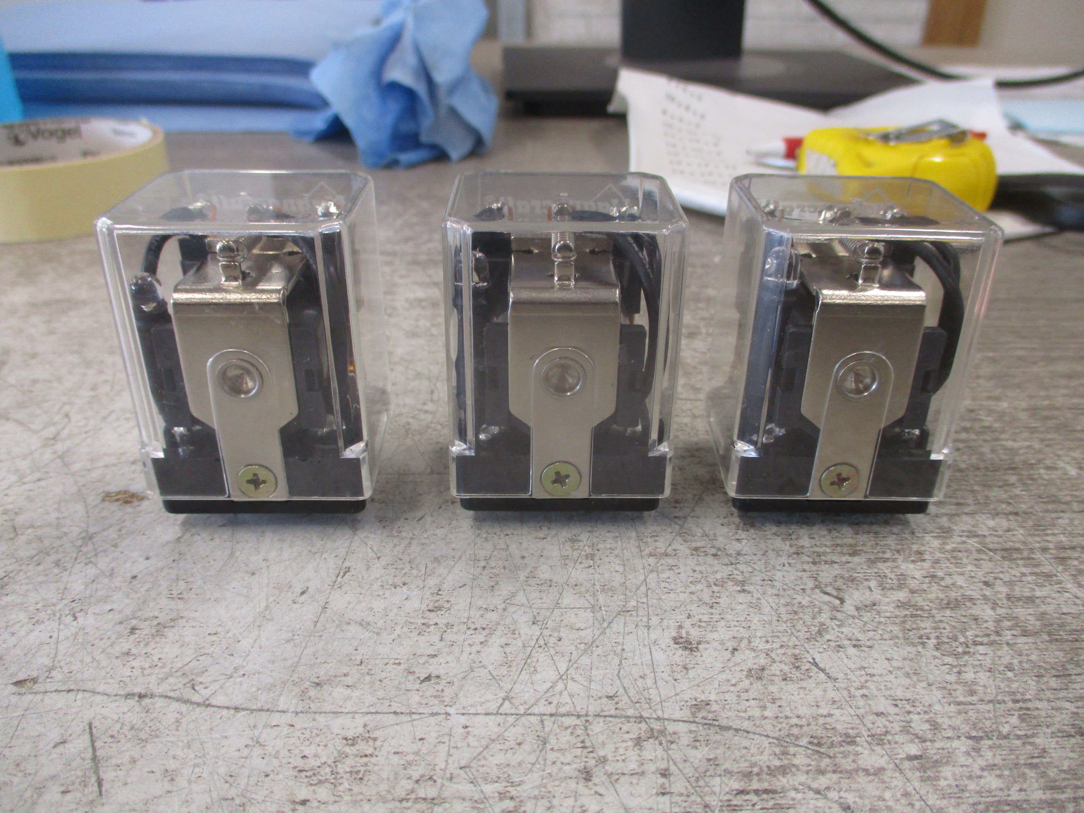 Magnecraft Relay A283XCX293 24VDC Coil *Lot of 3* Used