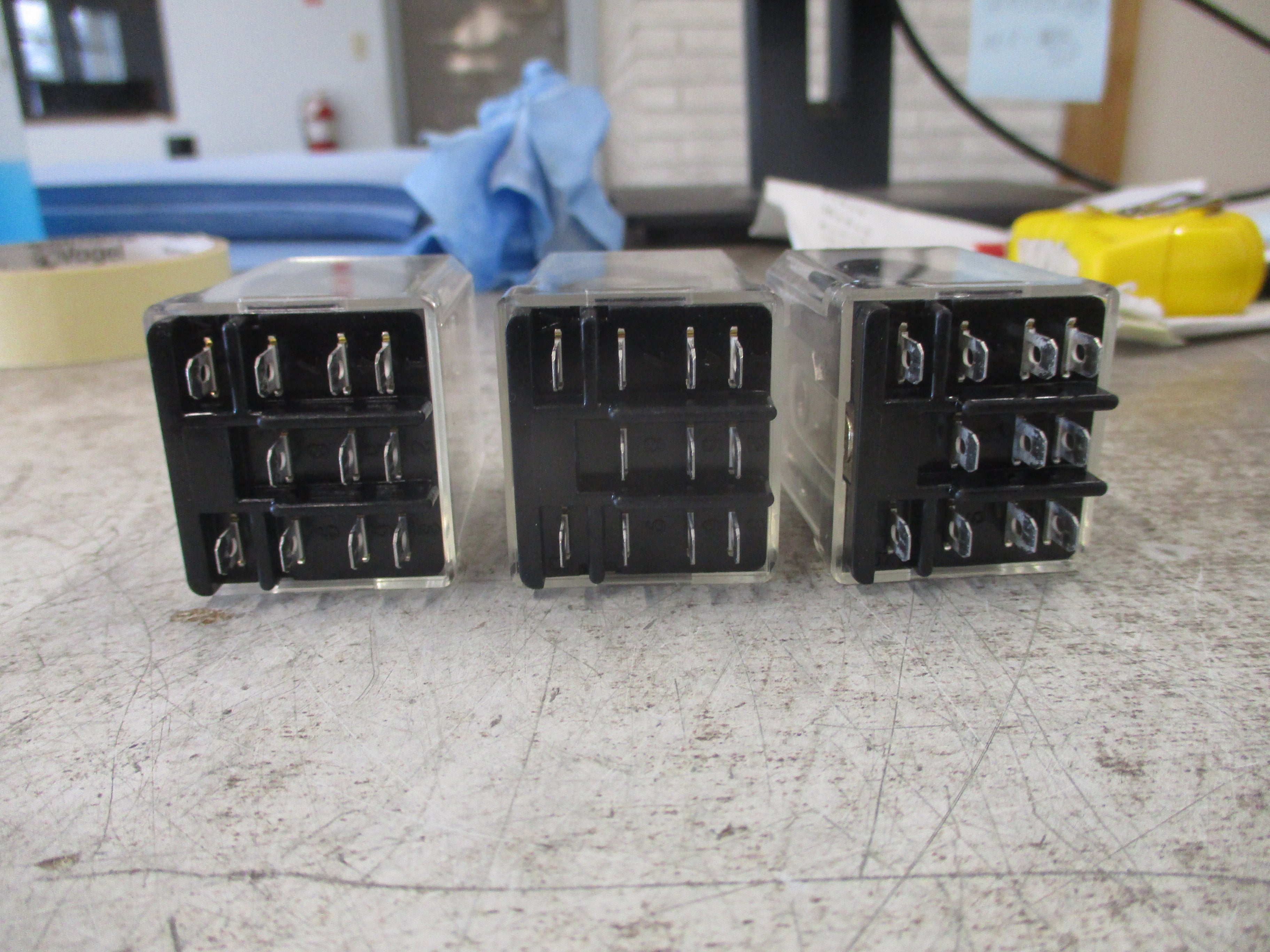 Magnecraft Relay A283XCX293 24VDC Coil *Lot of 3* Used