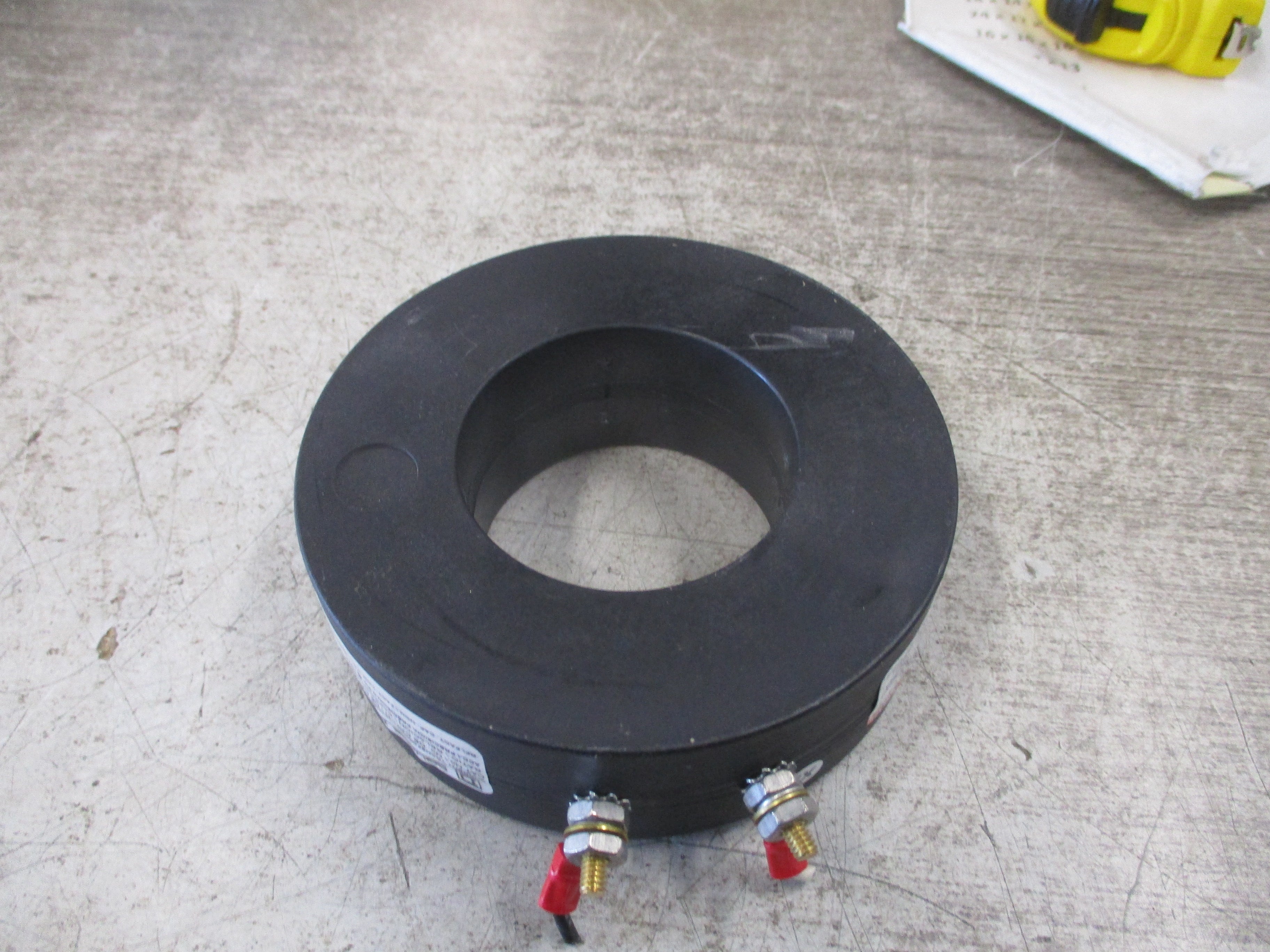 Square D Current Transformer 7RT-801-001 Ratio 800:1A 600V 50-400Hz 10KV BIL