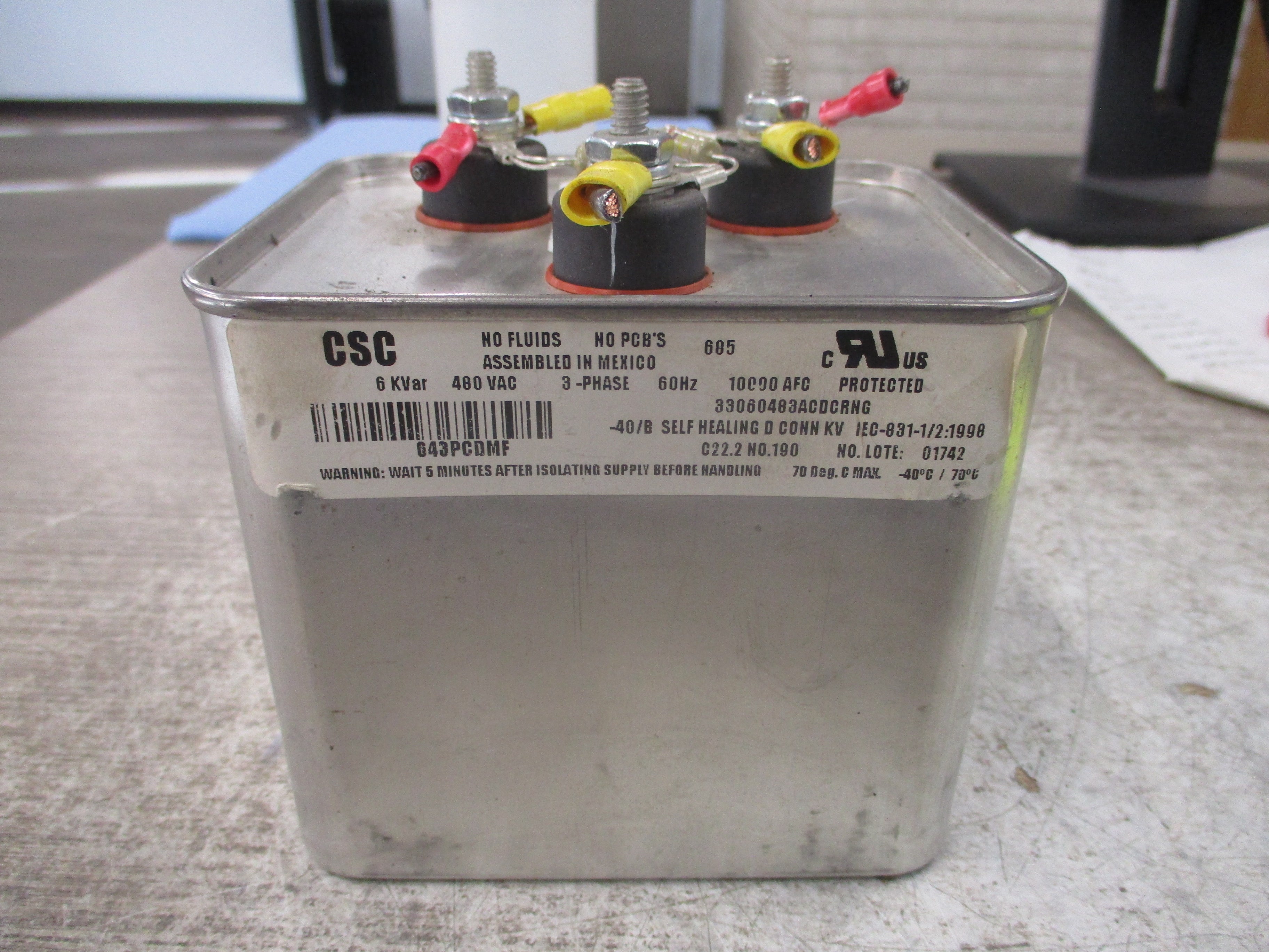 CSC Capacitor 643PCDMF 6 KVar 480V 3Ph 60Hz Used