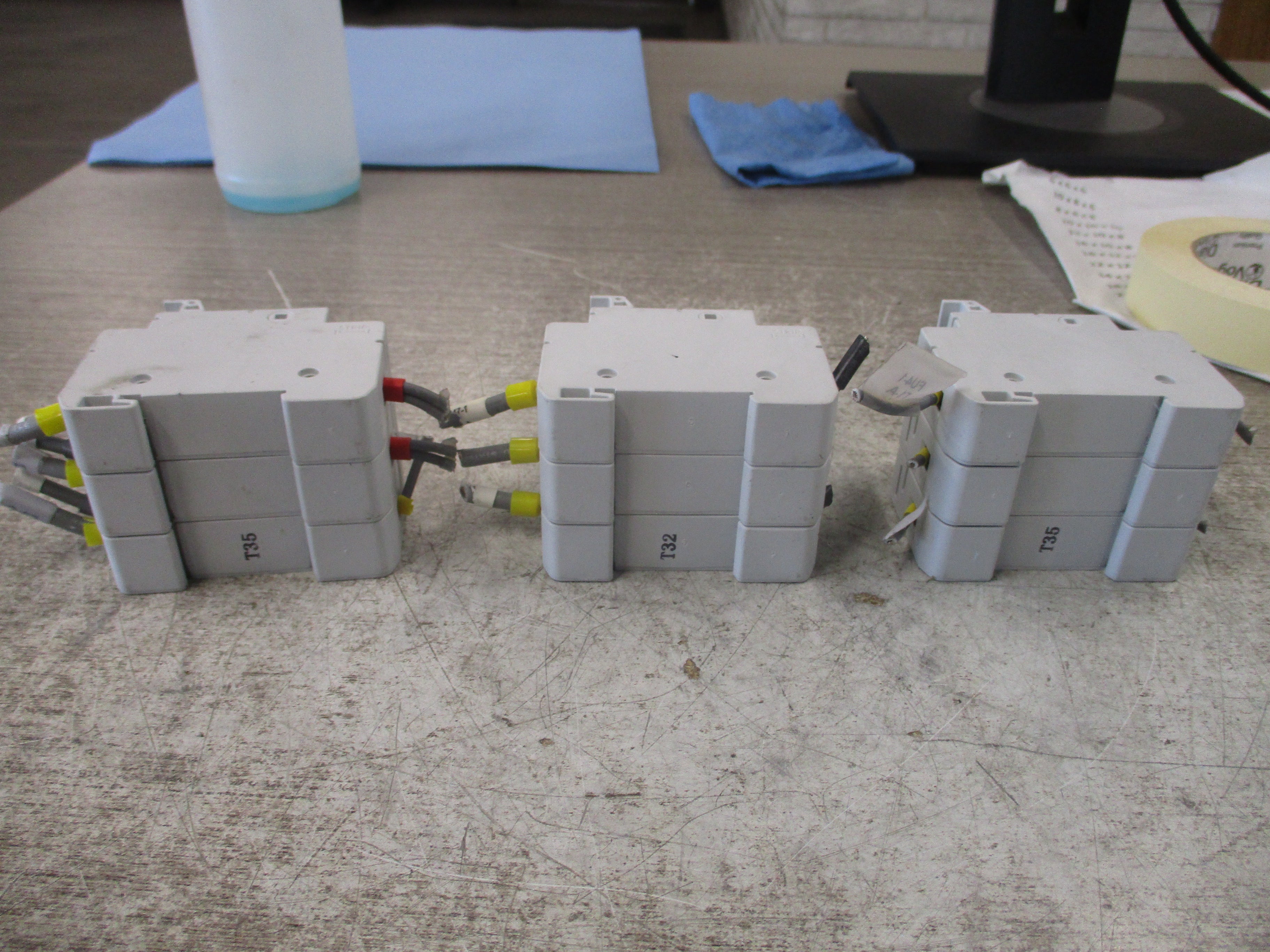 Bussmann Fuseholder CHCC 3 30A 600V 3P *Lot of 3* Used