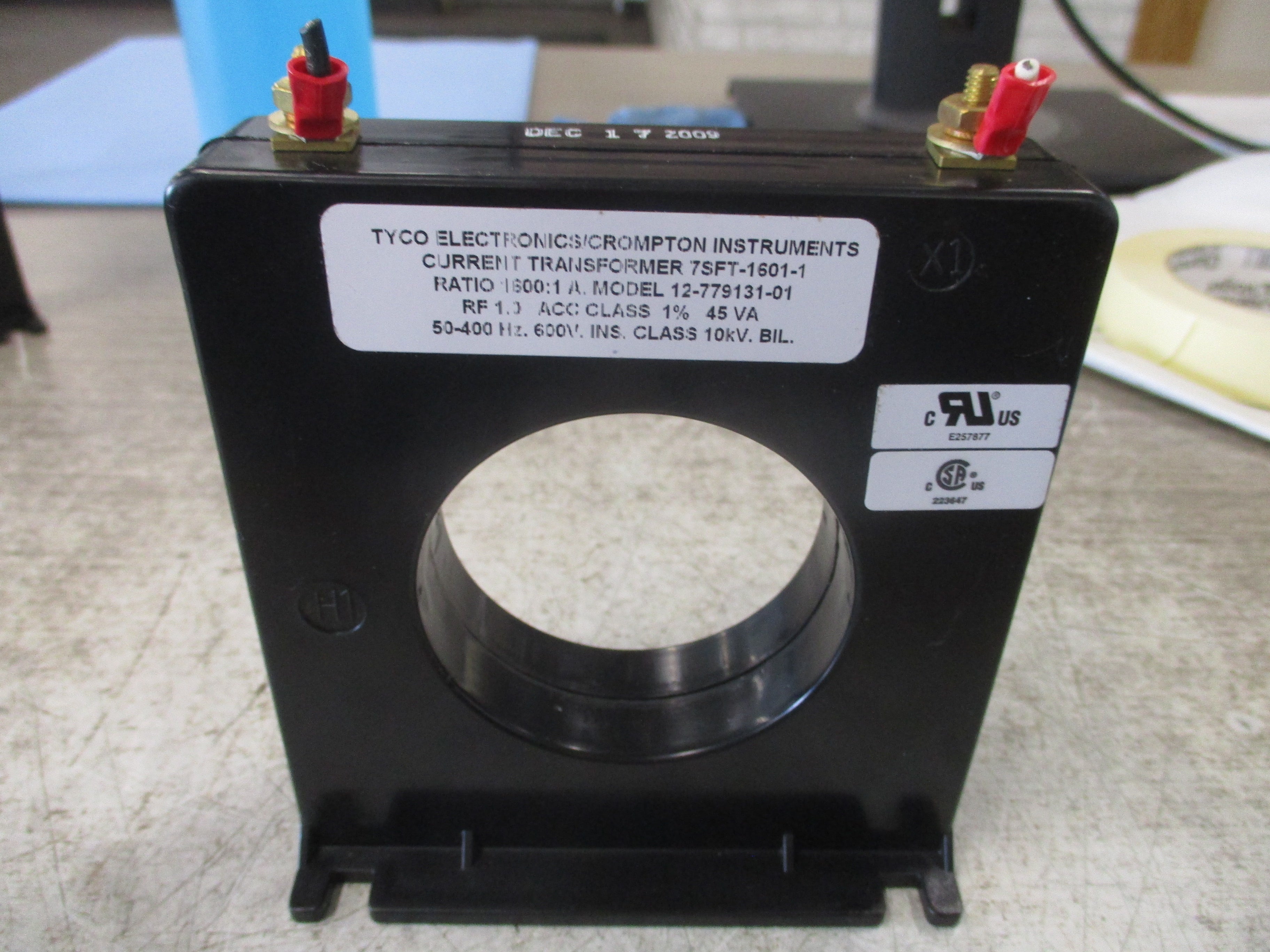 Tyco Electronics/Crompton Current Transformer 7SFT-1601-1 Ratio 1600:1A 600V