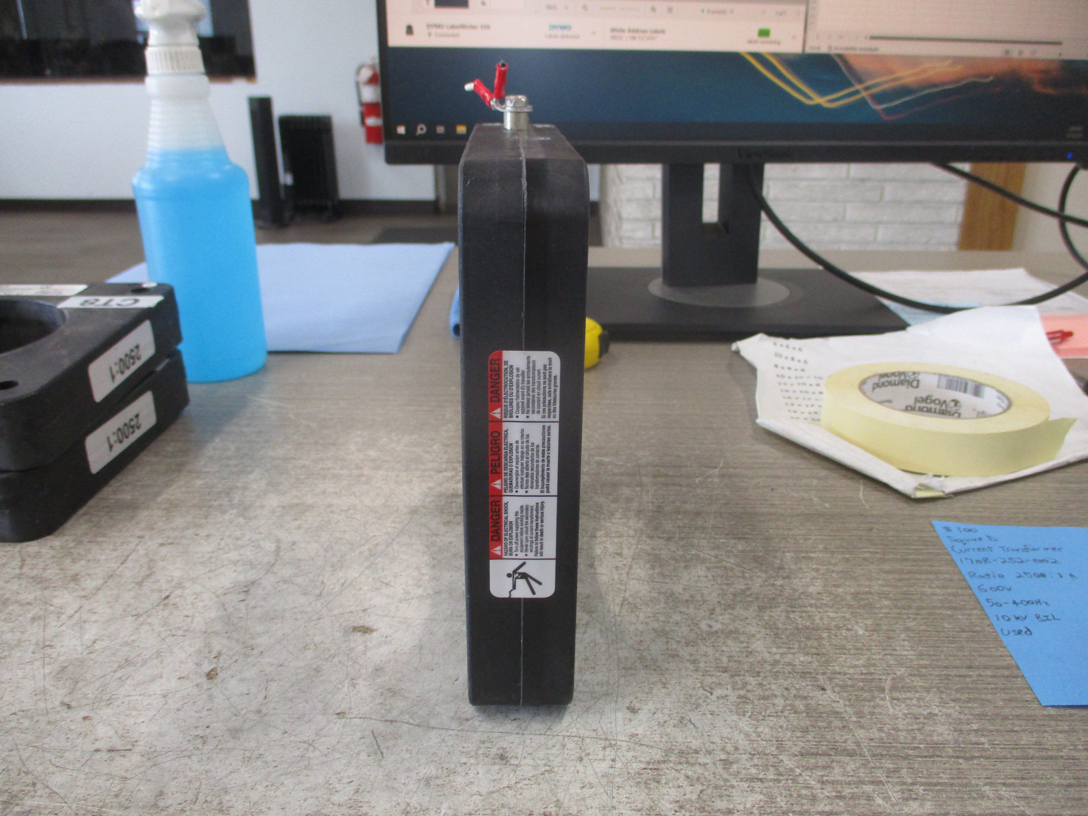 Square D Current Transformer 170R-252-002 Ratio 2500:1A 600V 50-400Hz 10KV BIL