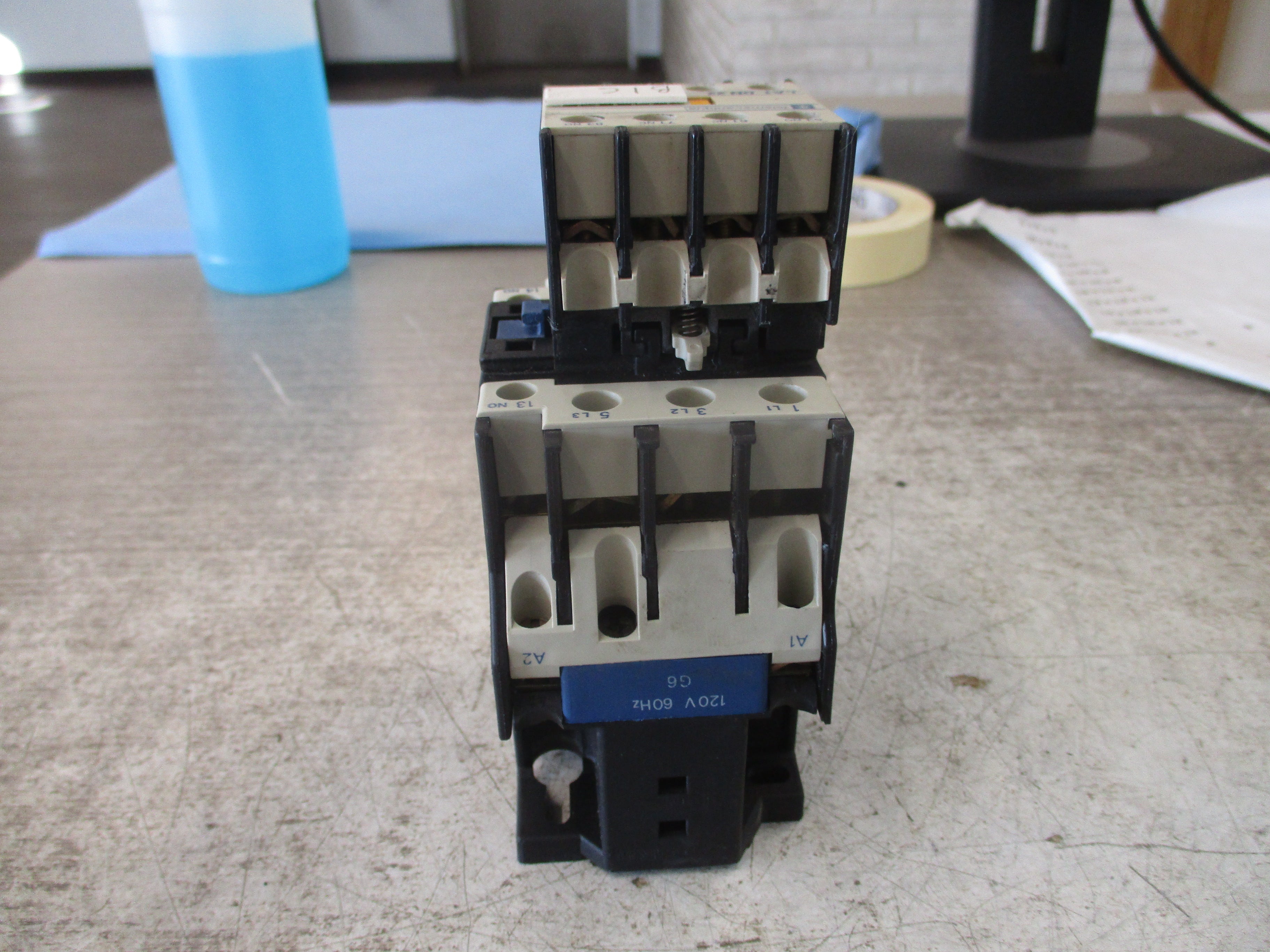 Telemecanique Contactor LC1 D3210 120V Coil 50A 600V W/Aux Contact Block Used