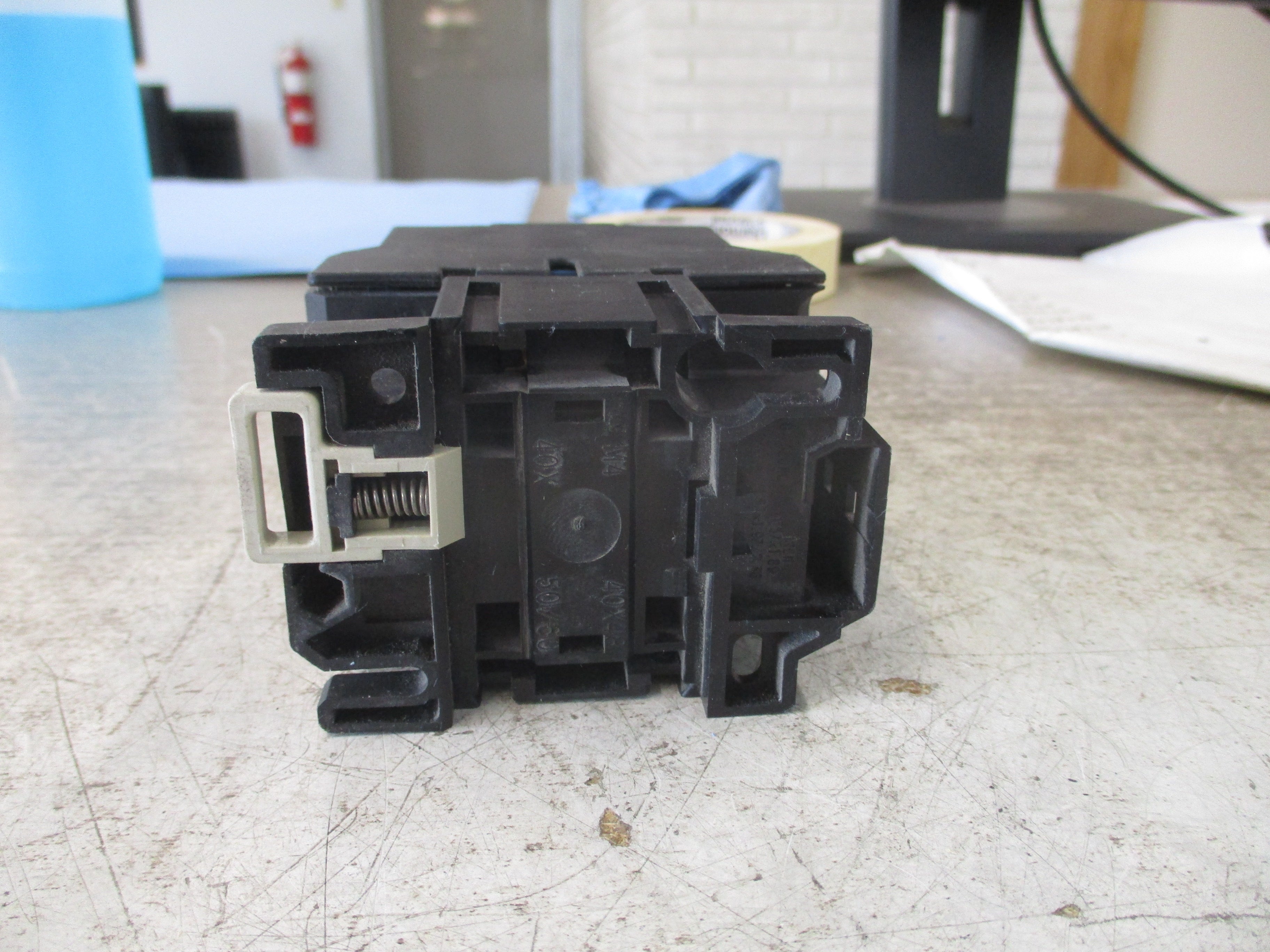 Telemecanique Contactor LC1 D3210 120V Coil 50A 600V W/Aux Contact Block Used