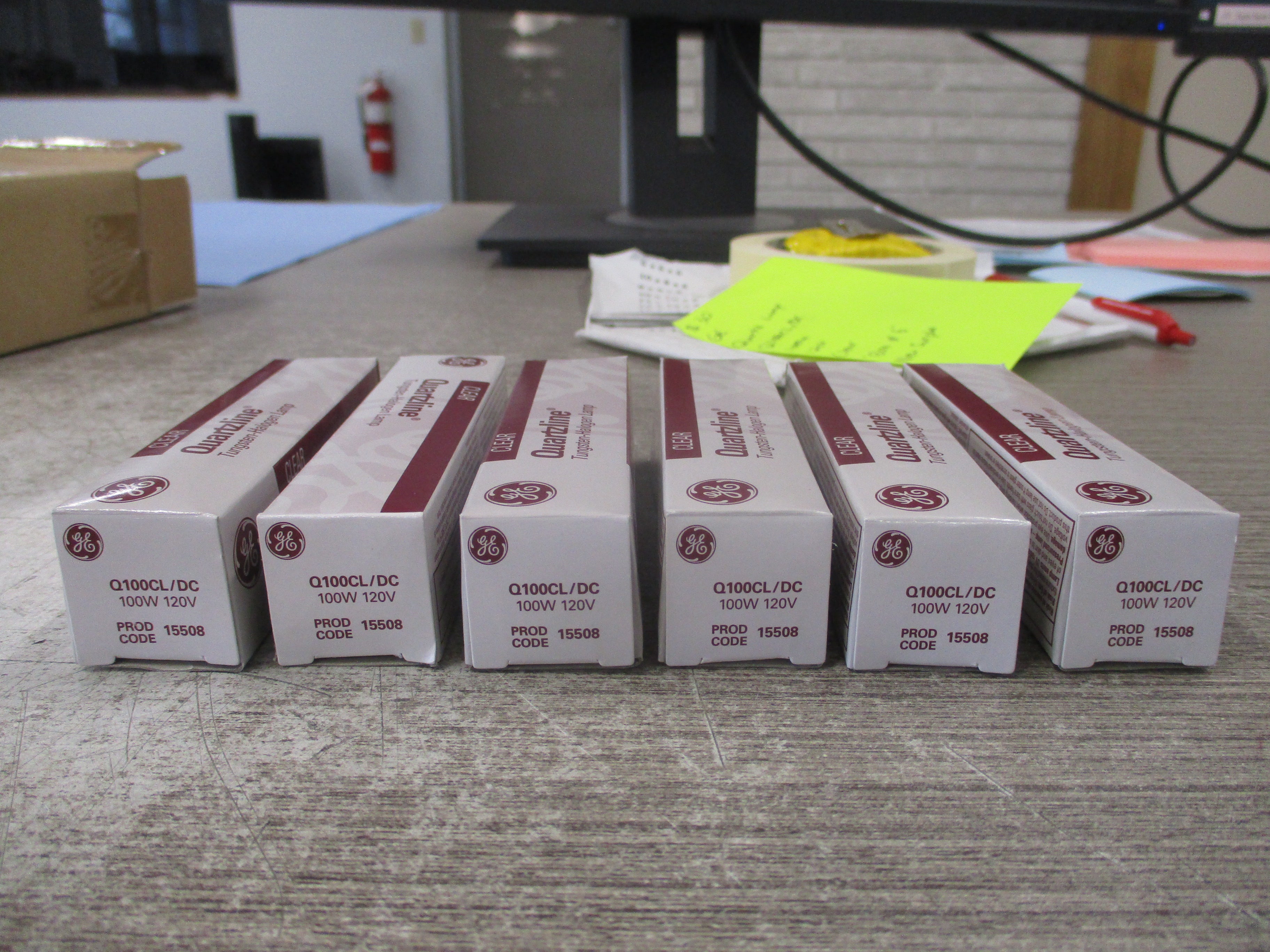 GE Quartz Lamp Q100CL/DC 100W 120V Clear *Box of 6* New Surplus