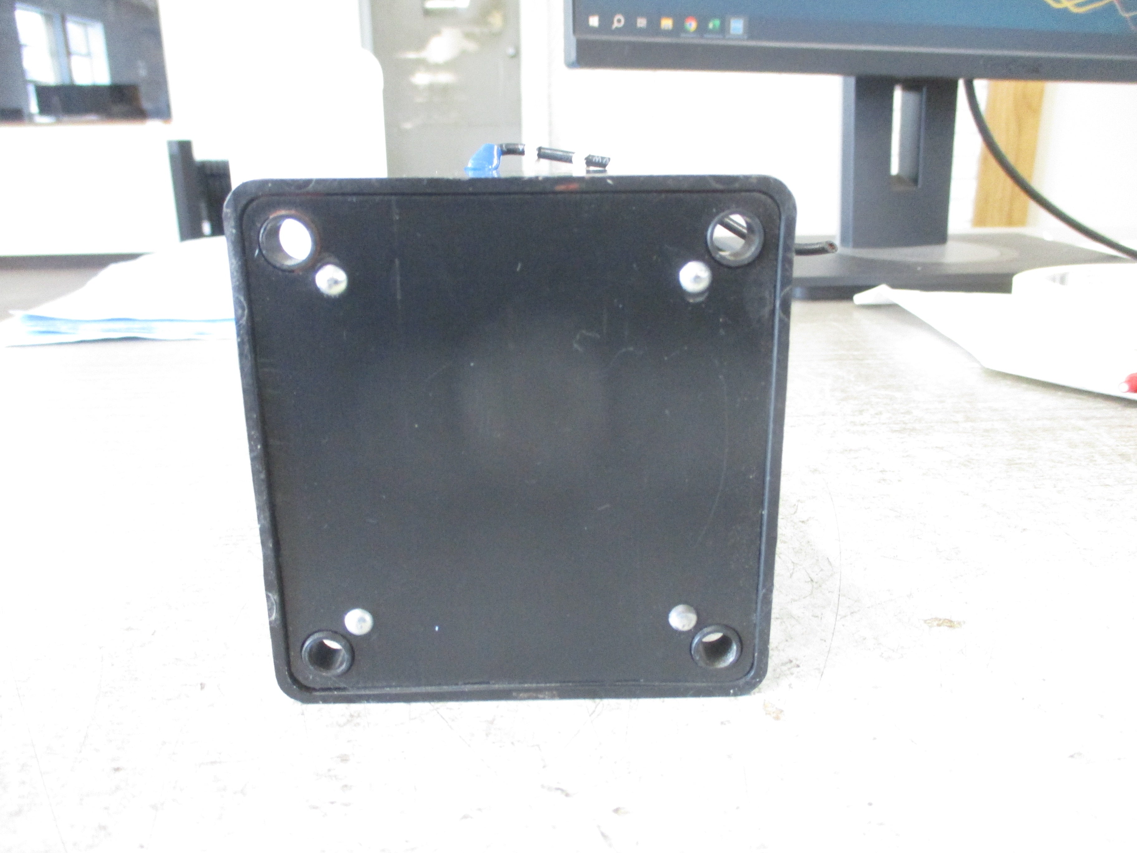 PMC Potential Transformer 465-208 Pri: 208V Ratio 1.73:1 50-60Hz 10KV BIL