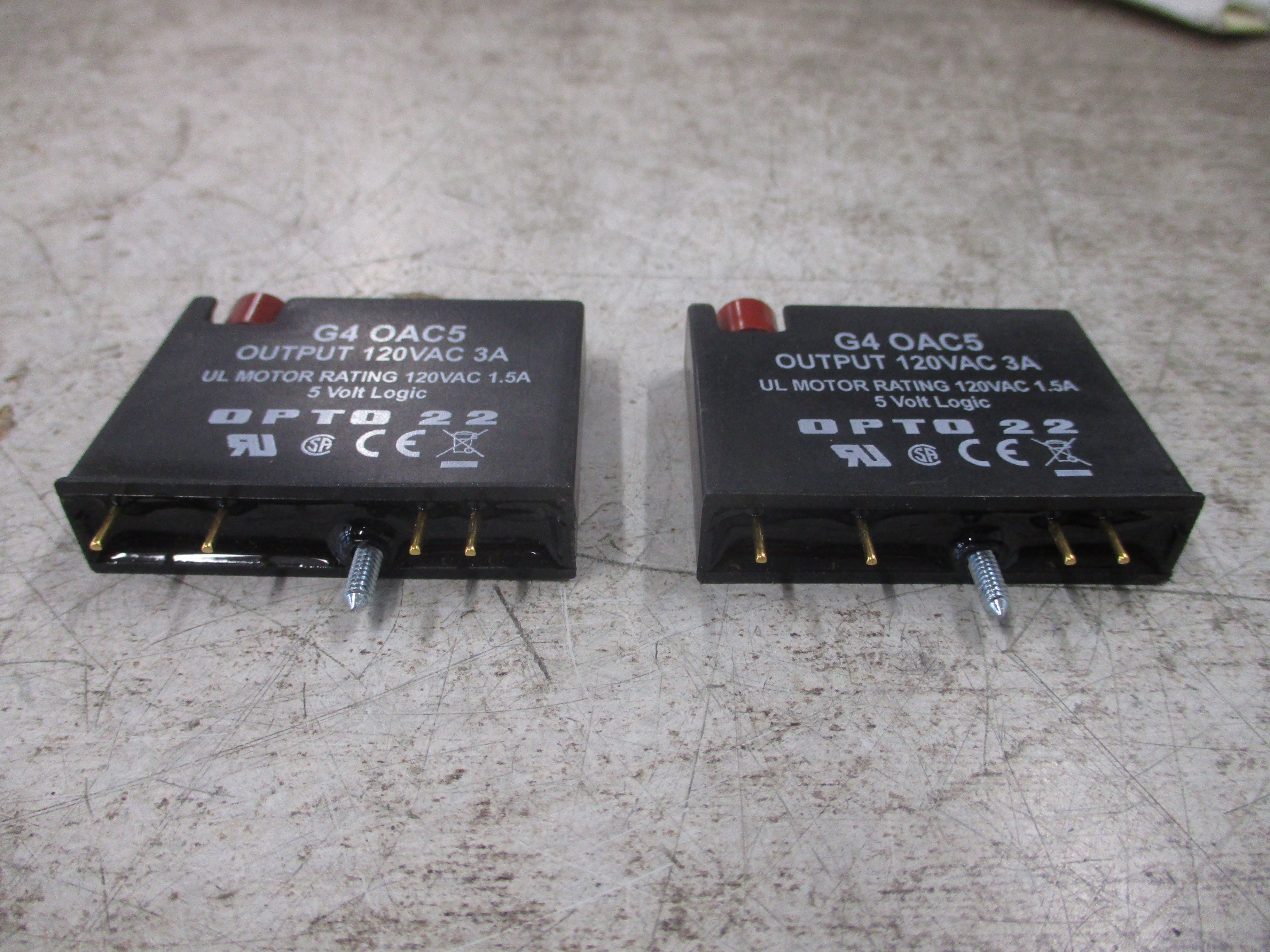 OPTO 22 Output Module G4 OAC5 120VAC 3A 5V Logic *Lot of 2* Used