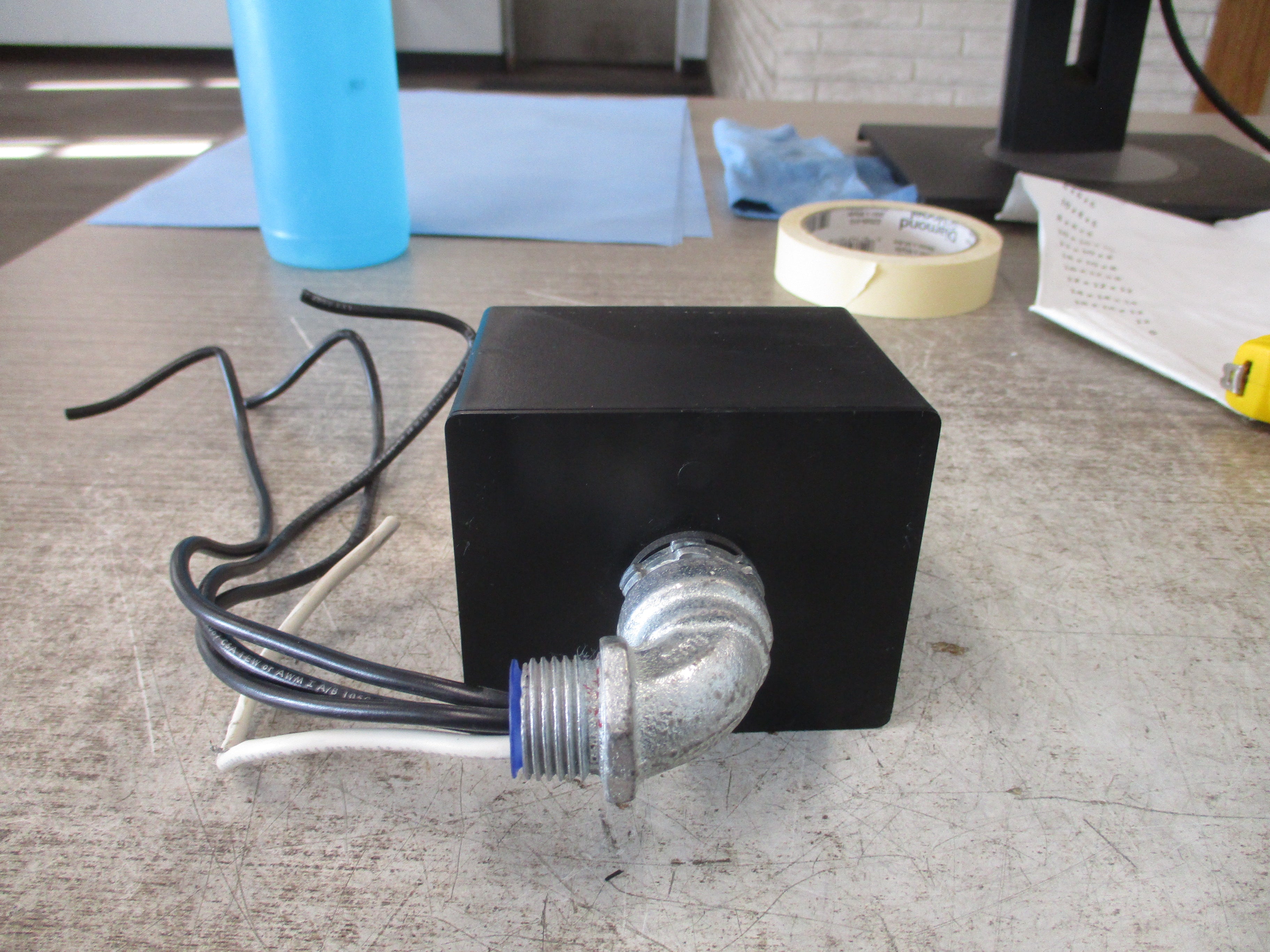 Square D Secondary Surge Arrester SDSA3650 Ser. 001 600V Used