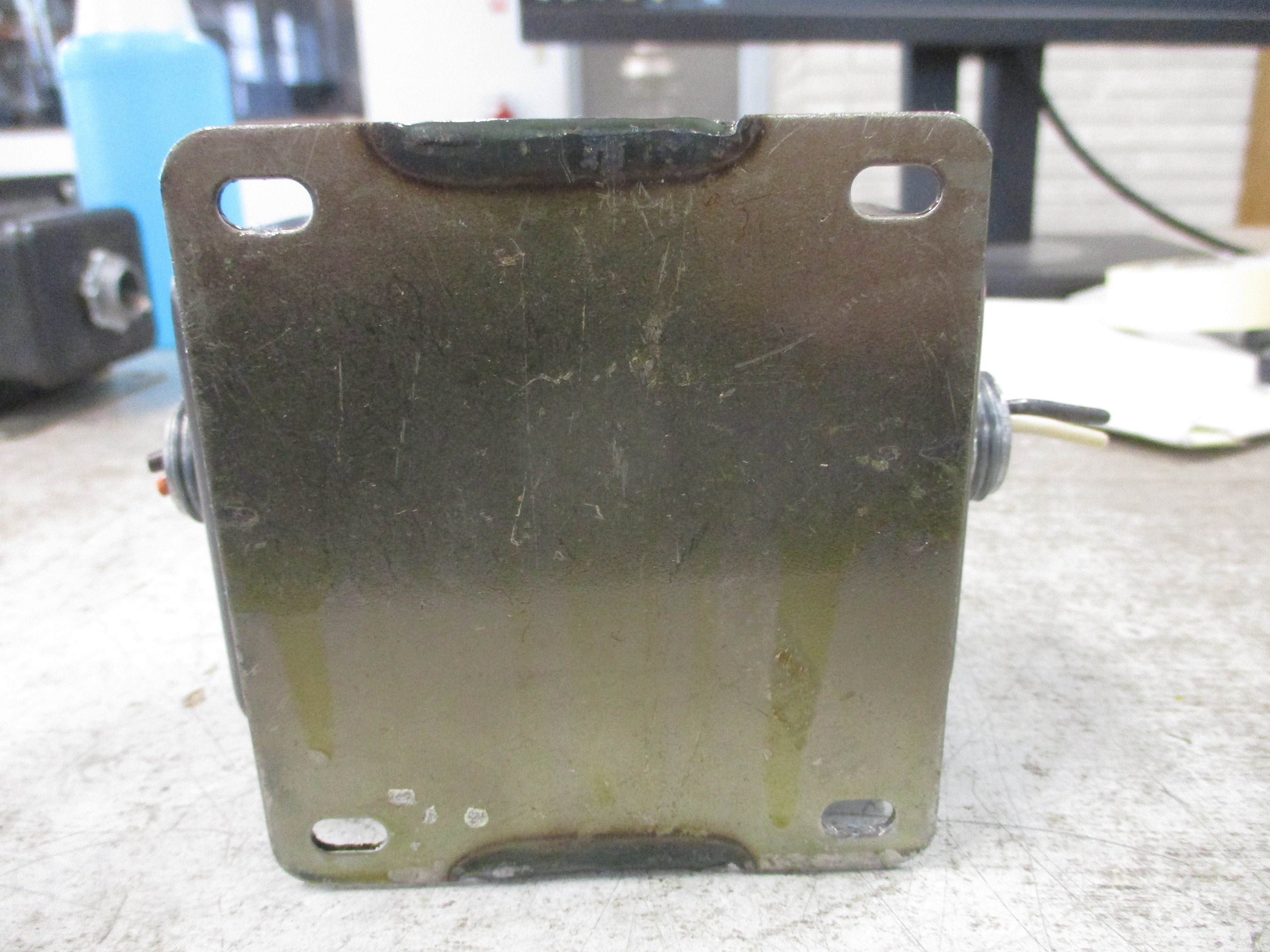RE Technologies ,Inc. Transformer 691-U100 96VA Pri: 120V Sec: 24V 50/60Hz Used