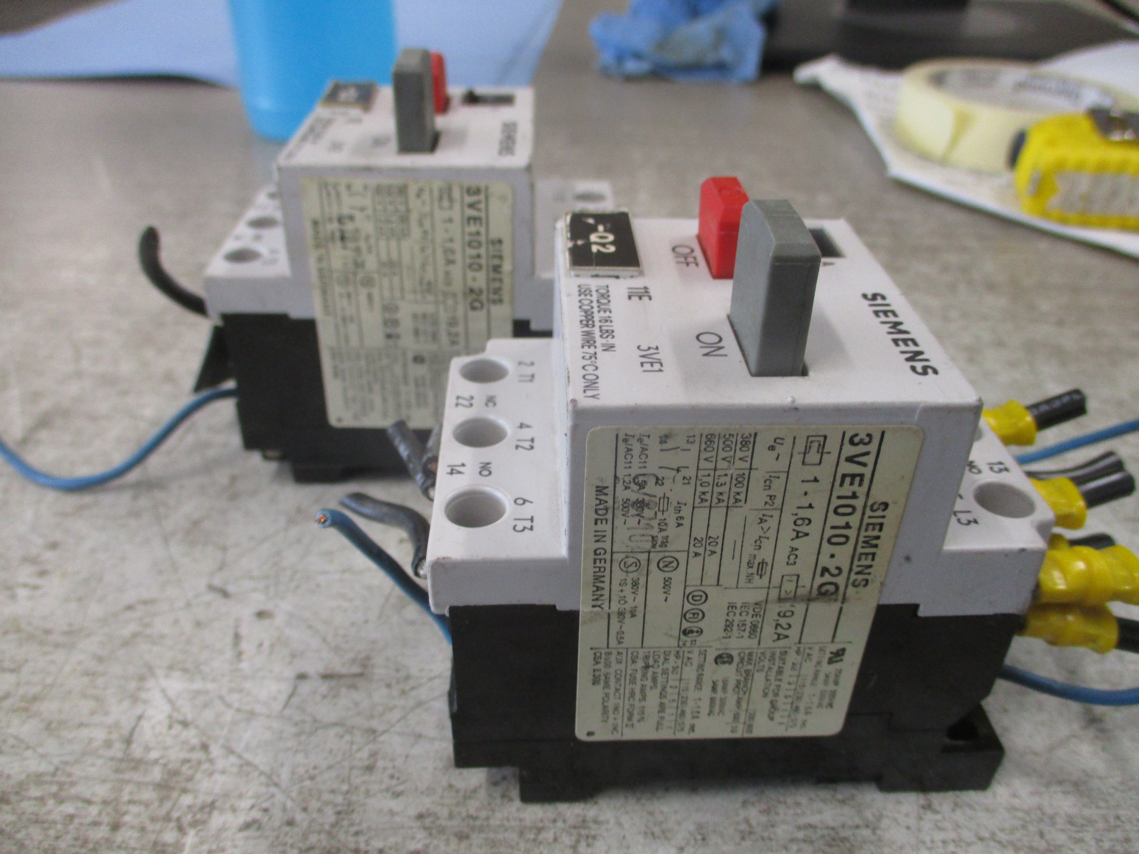 Siemens Manual Starter 3VE1010-2G Trip: 1-1.6A *Lot of 2* Used