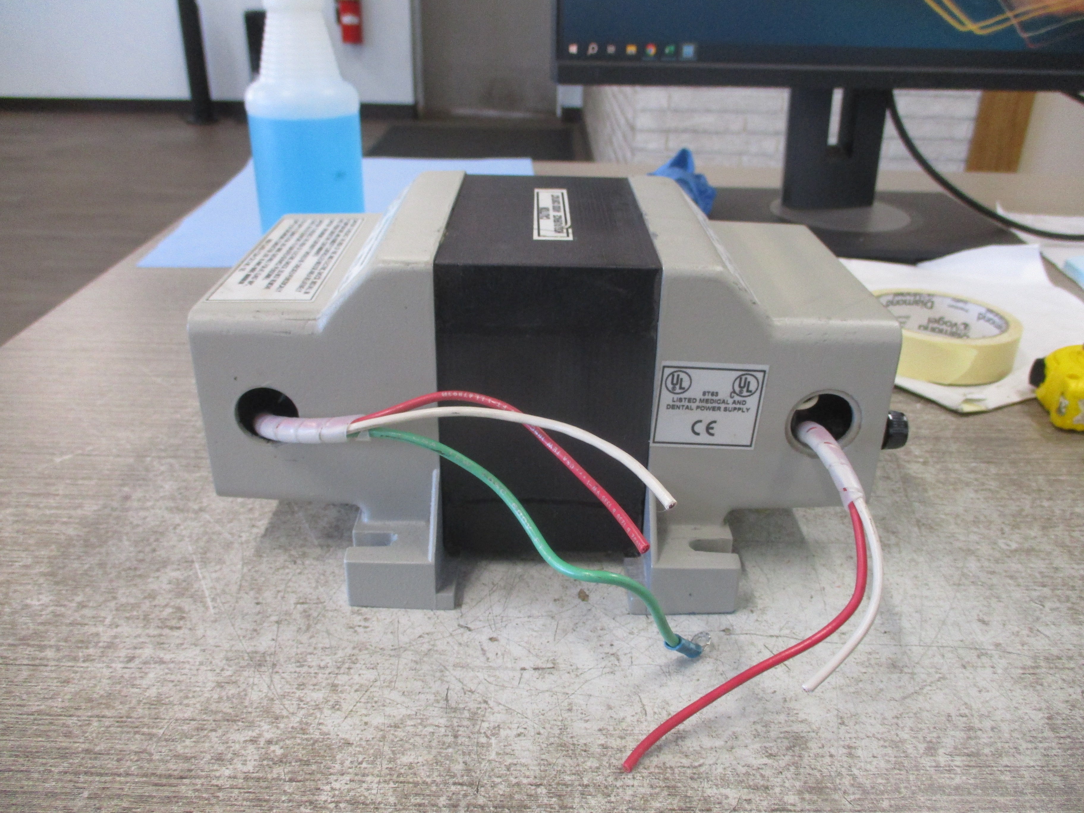 MGE Ultra-Isolation Transformer 91095-31T 500VA 50/60Hz Input: 120/240V