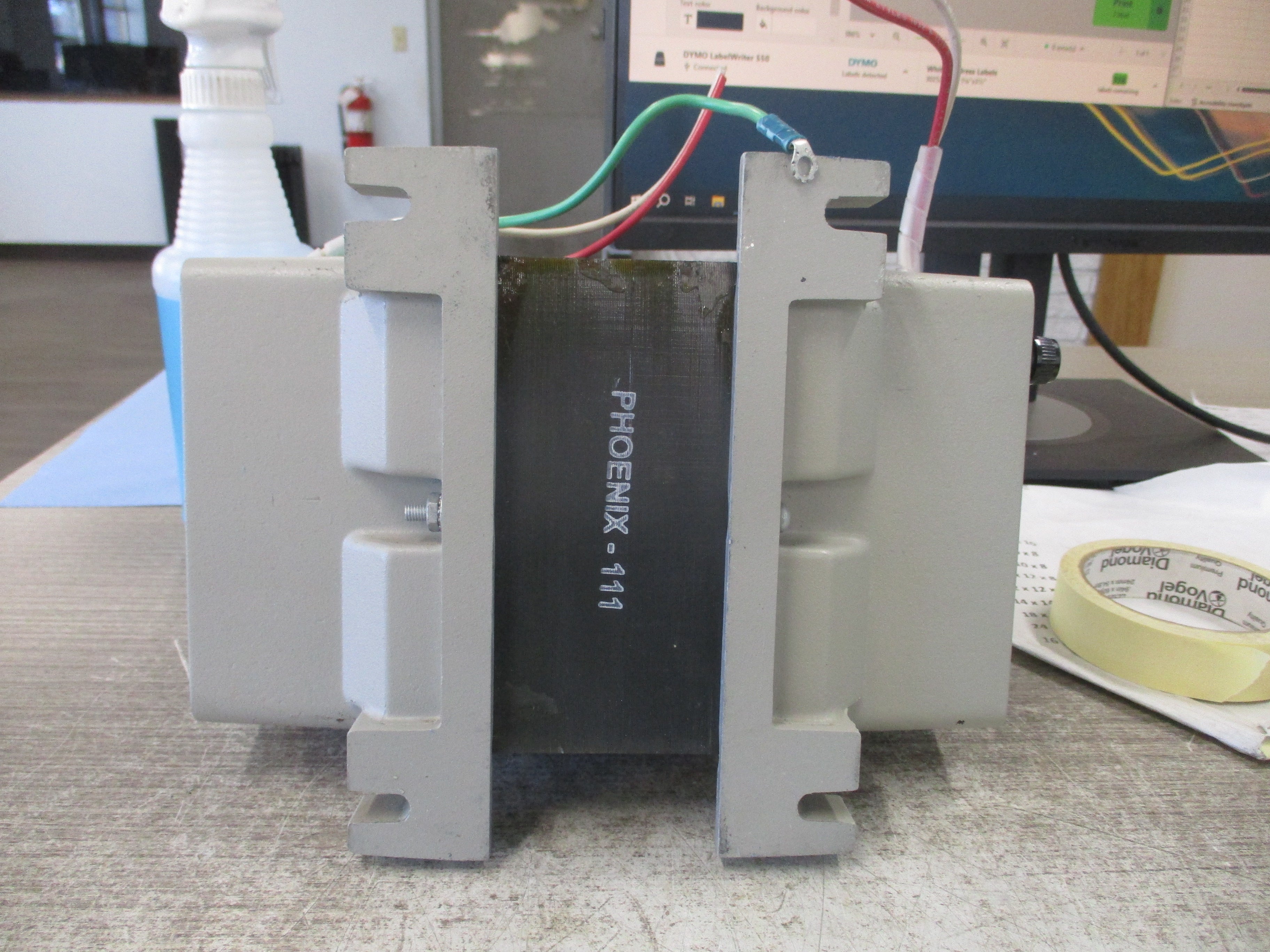 MGE Ultra-Isolation Transformer 91095-31T 500VA 50/60Hz Input: 120/240V