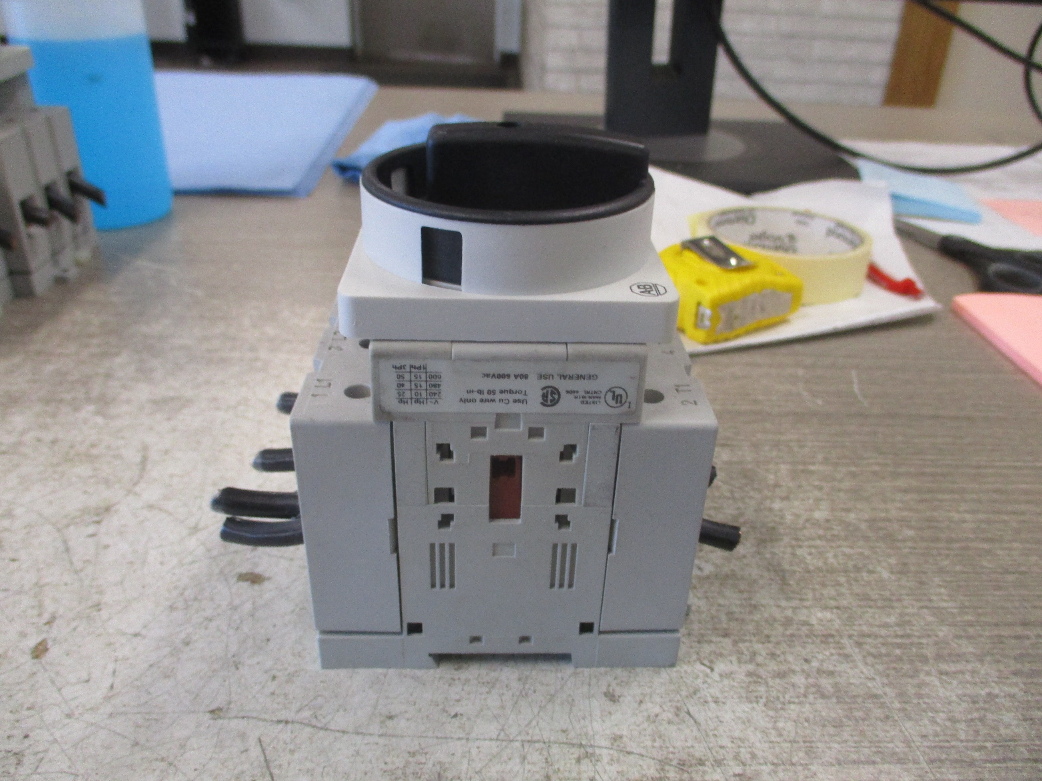 Allen-Bradley Disconnect Switch 194E-A80-1753 Ser. B 80A 690V Used