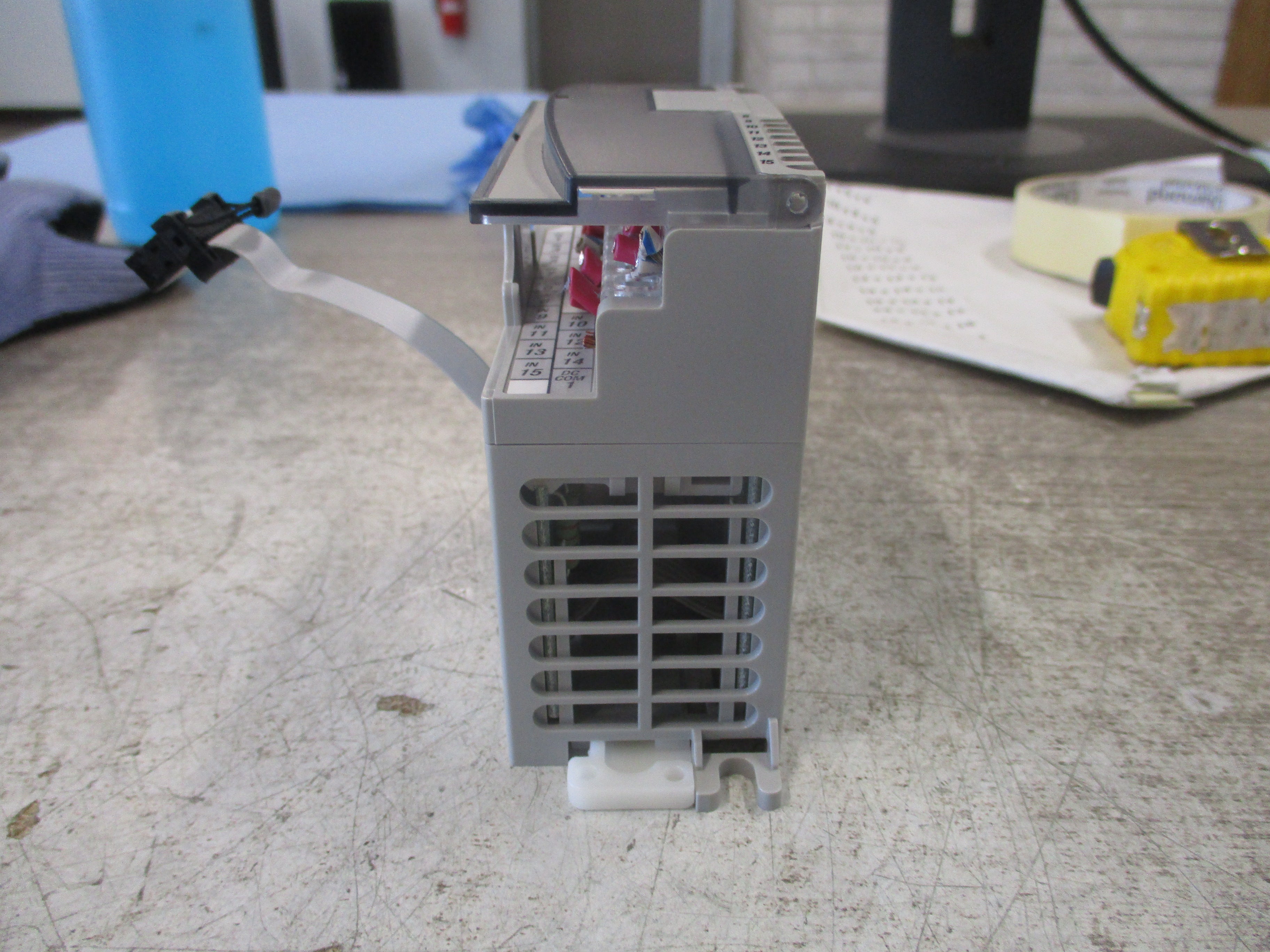 Allen-Bradley MicroLogix Sink/Source Input Module 1762-IQ16  Ser. B  Rev. B